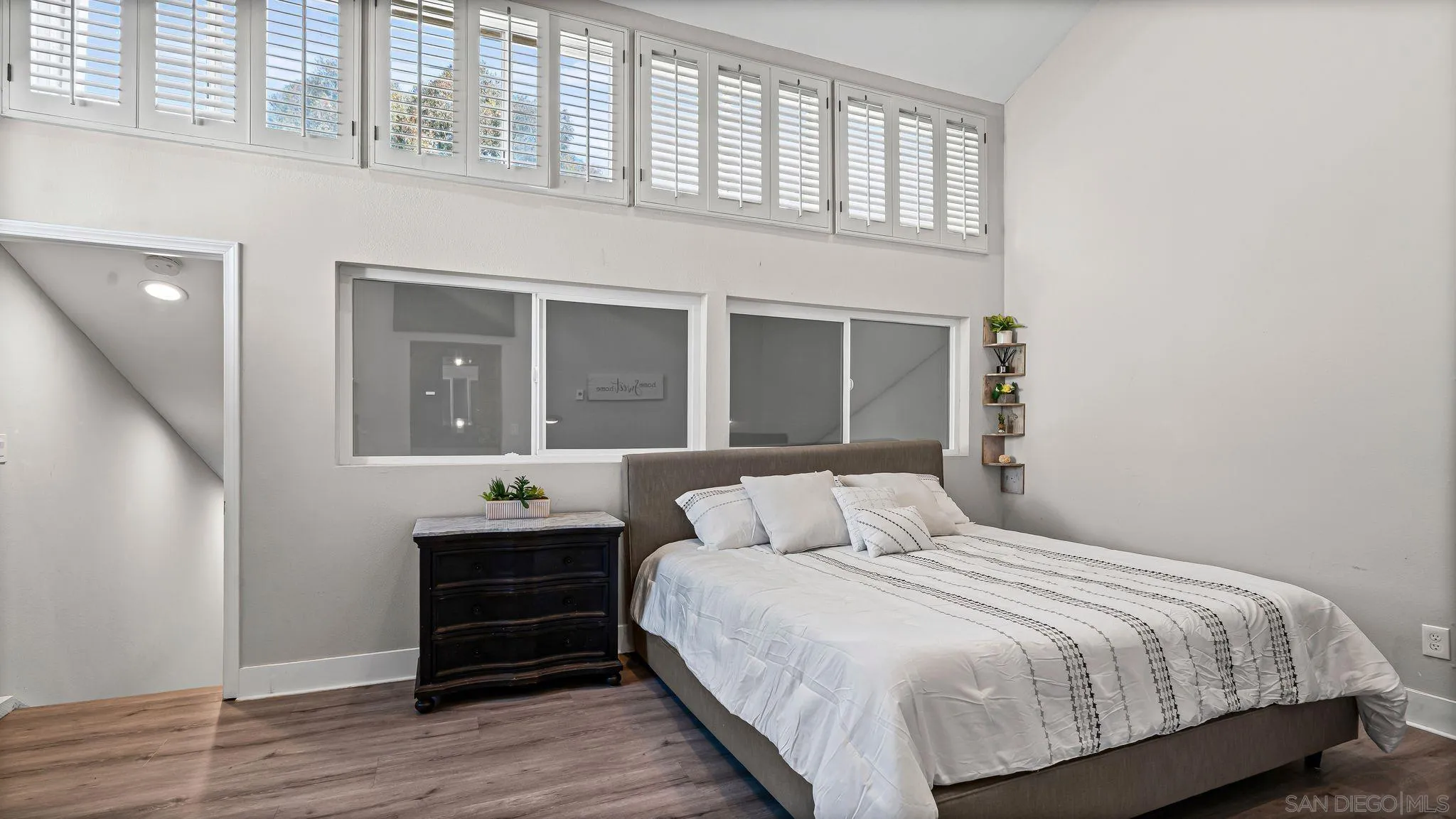 Photo #17: 260003389 Listing: Photo #17