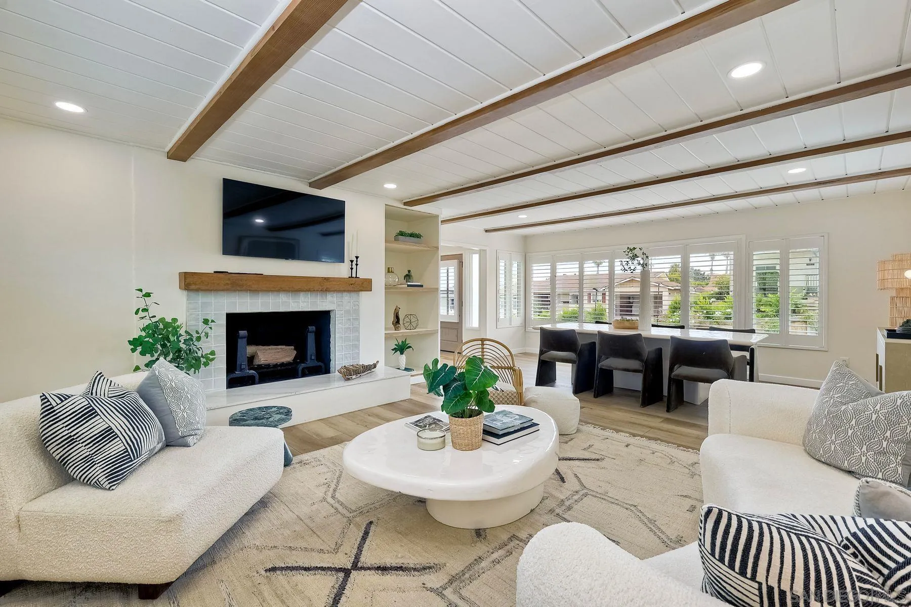 https://cdn.realtyfeed.com/cdn/127/260003396/ffa3980620e551e775be17240e5dc724.webp