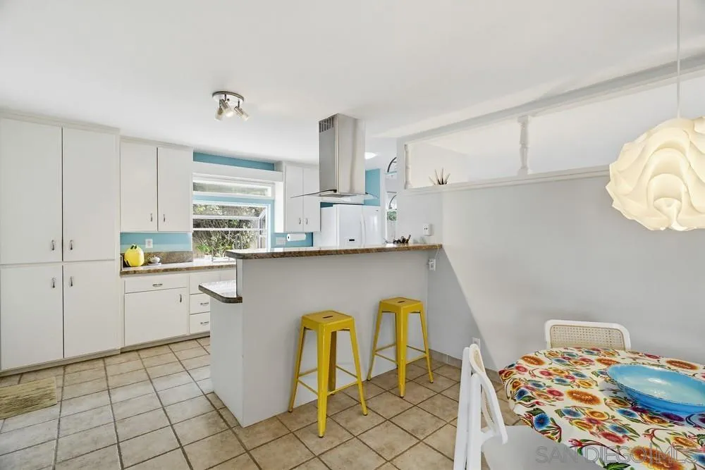 https://cdn.realtyfeed.com/cdn/127/260003397/4001de6ac059a7a92387121c2b668f84.webp