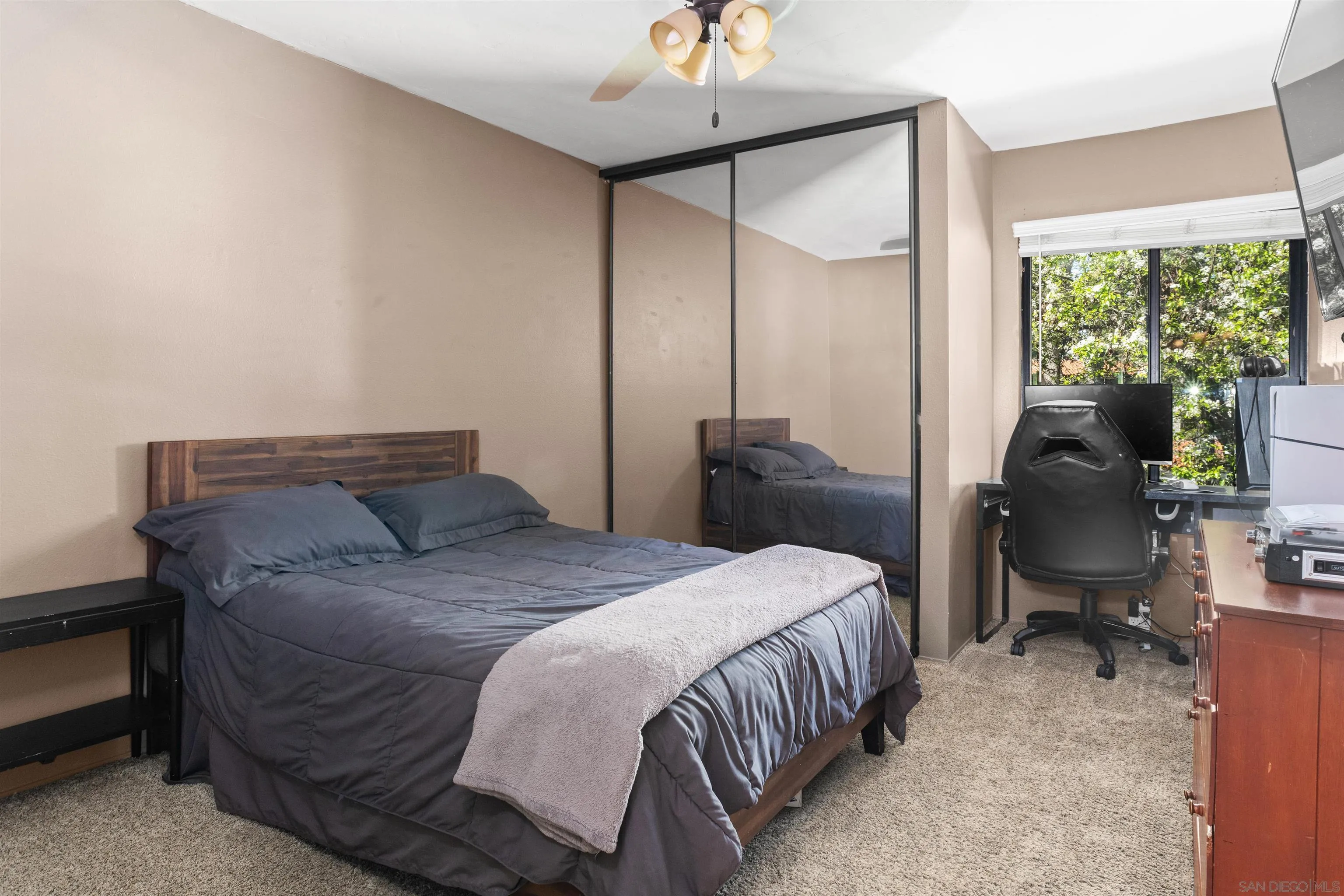 https://cdn.realtyfeed.com/cdn/127/260003398/5d49da62d66781b10bd6f14b2d1049b3.webp
