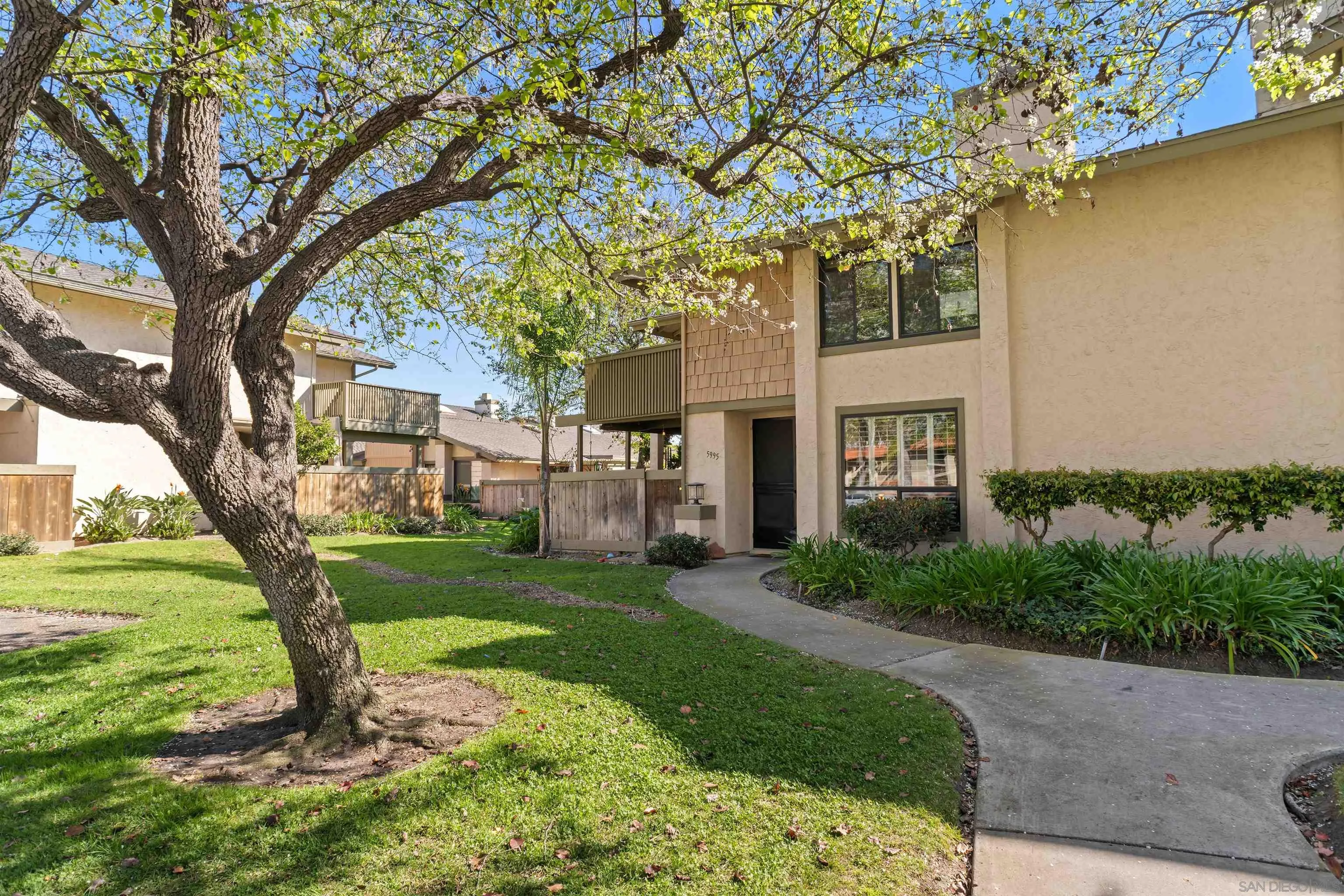 https://cdn.realtyfeed.com/cdn/127/260003398/7b66ccb34e53927a0a8e20108743340a.webp