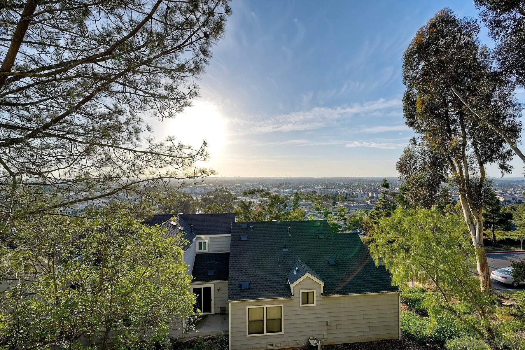 https://cdn.realtyfeed.com/cdn/127/260003399/bacb2171ce311a905ea21355d4618adf.webp