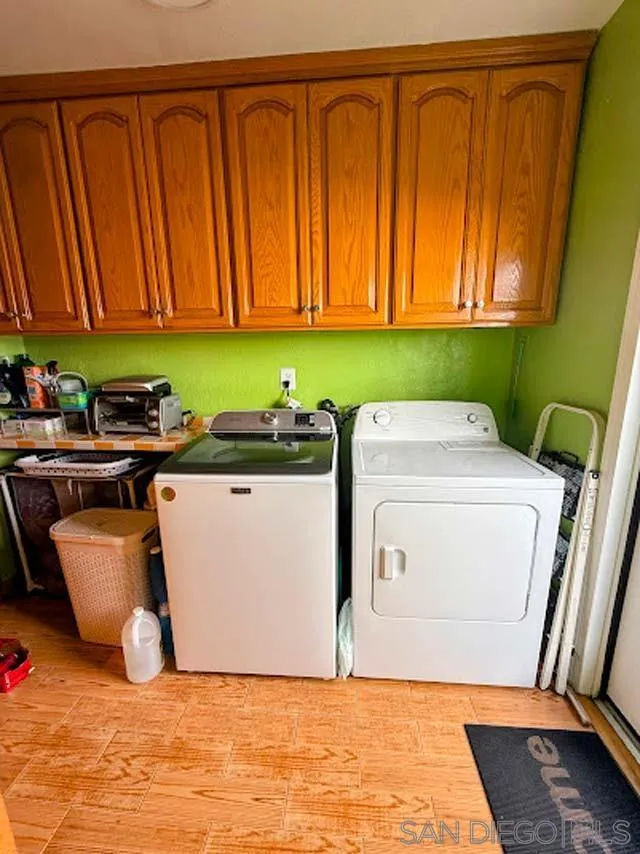 https://cdn.realtyfeed.com/cdn/127/260003400/526558877ad1b51f36b03976648f37ba.webp