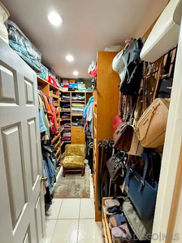 https://cdn.realtyfeed.com/cdn/127/260003400/60230ddbe2844bb1a43b57bb023e4cf3.webp