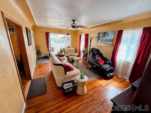 https://cdn.realtyfeed.com/cdn/127/260003400/f85068458bdc6f43a5362f579452c430.webp