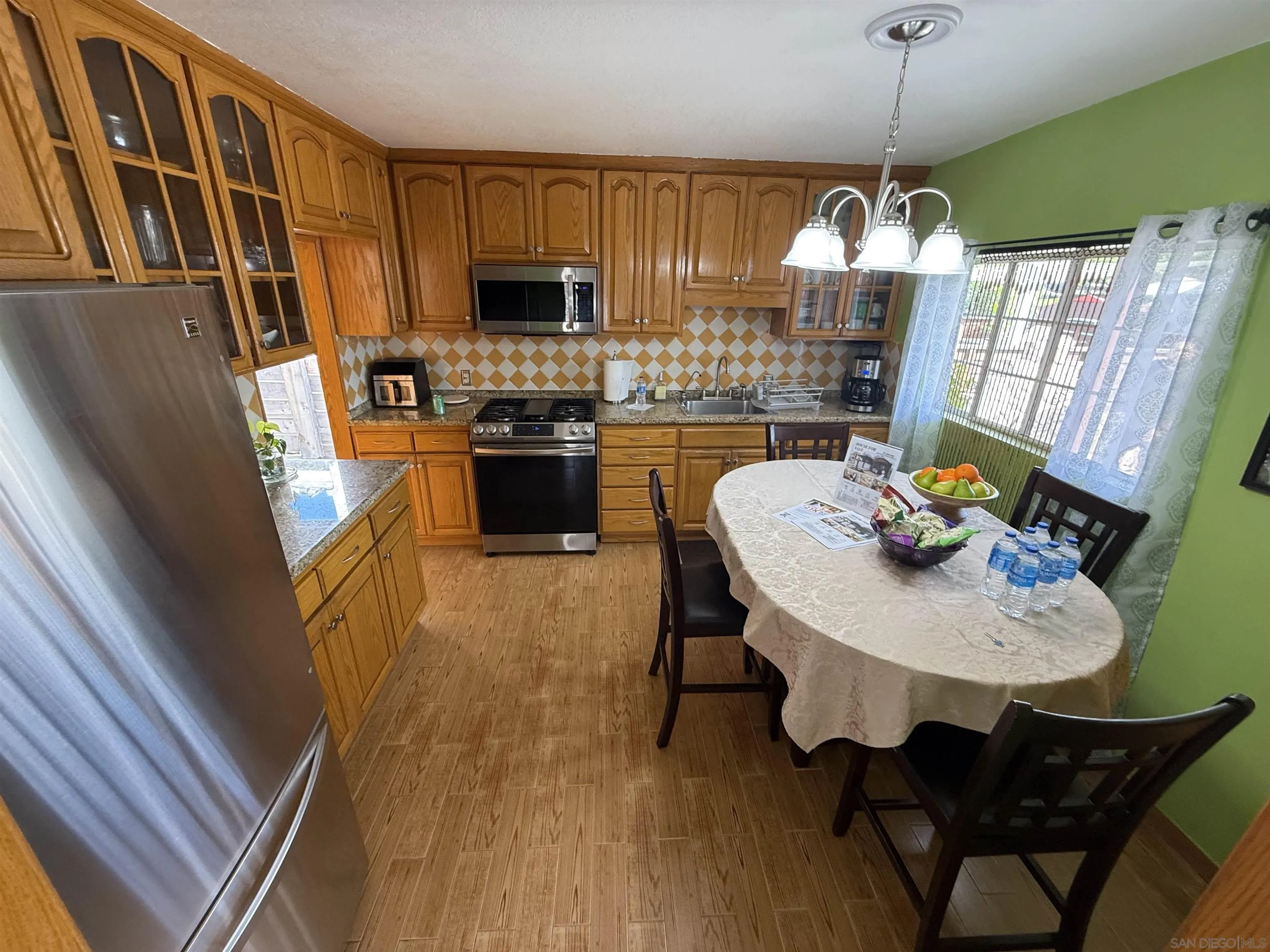 https://cdn.realtyfeed.com/cdn/127/260003400/fb5a3cd6c1cac9151c5e7673832bf3a1.webp