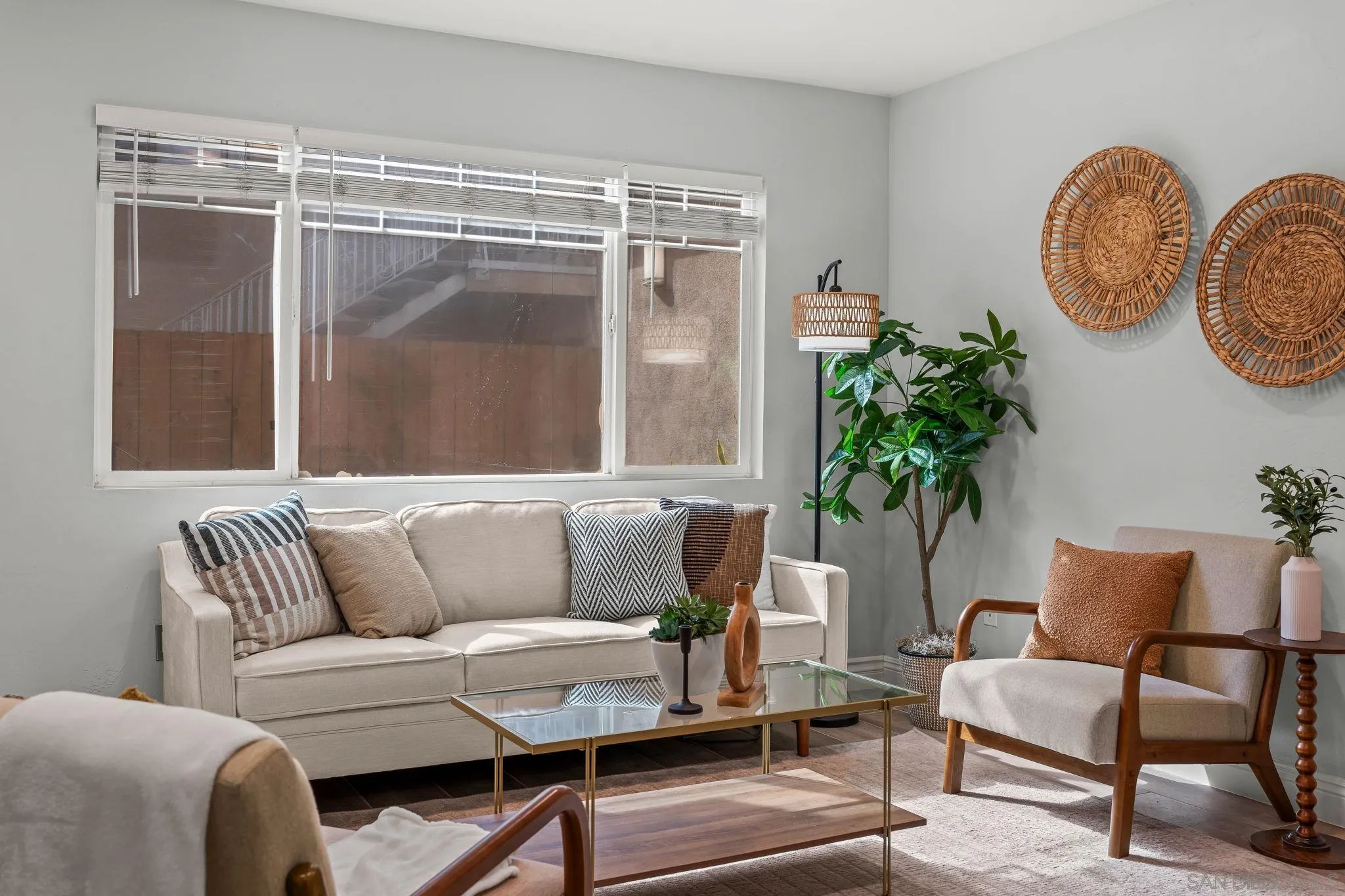 Photo #4: 260003403 Listing: Photo #4