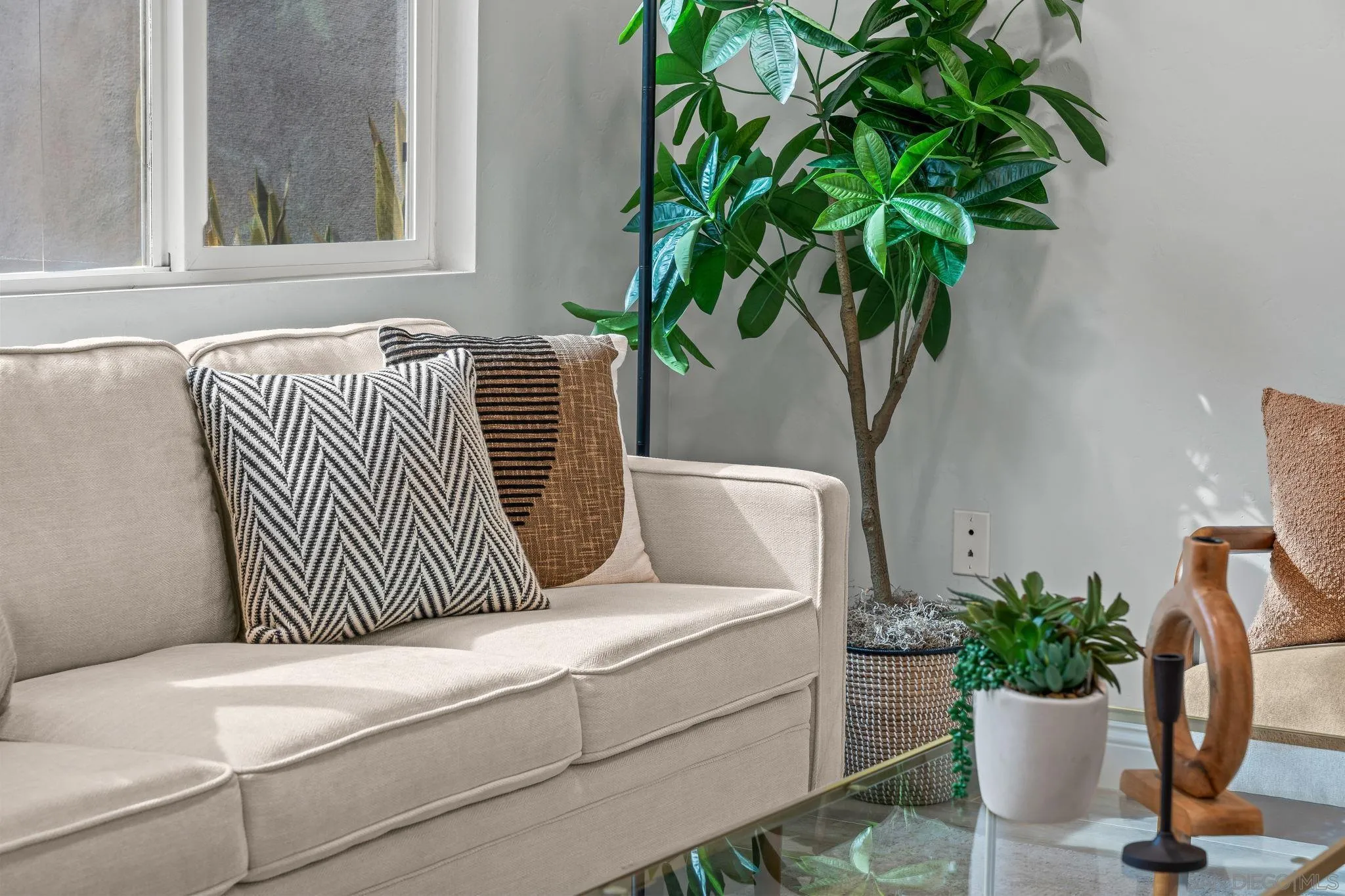 Photo #6: 260003403 Listing: Photo #6