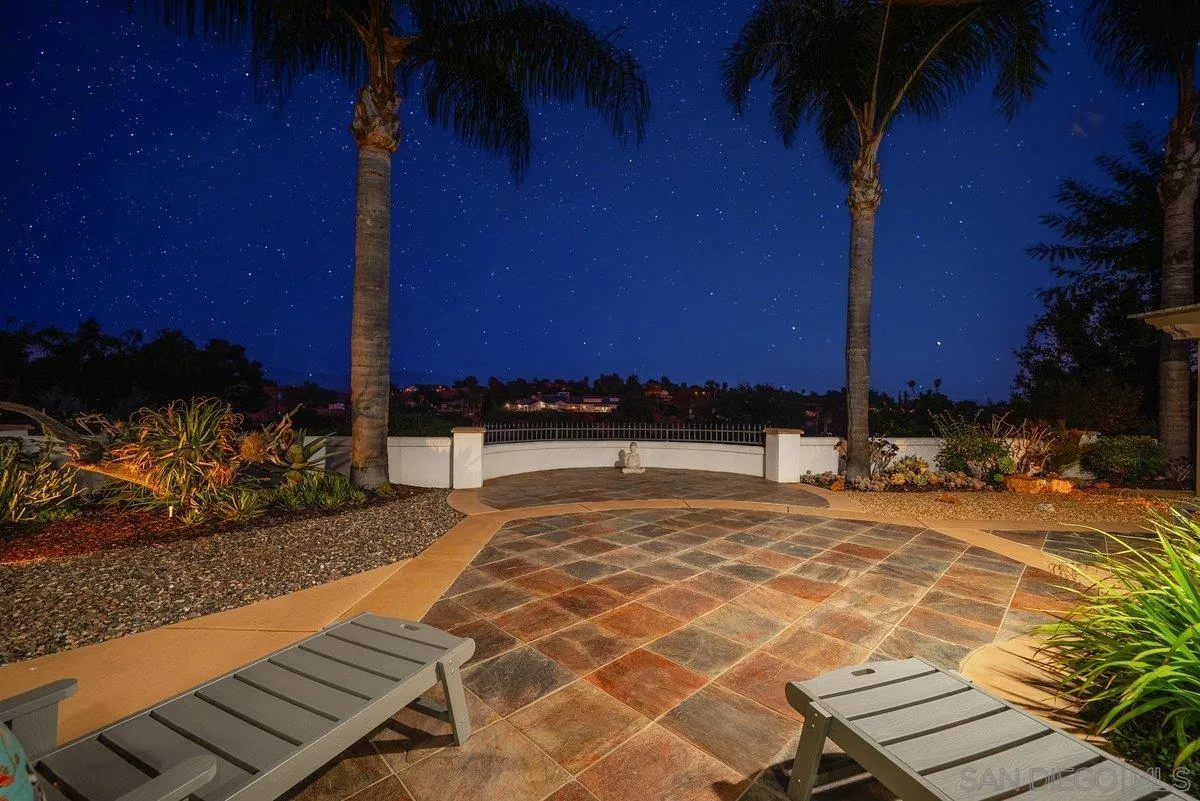https://cdn.realtyfeed.com/cdn/127/260003405/37df9acb95b23cc7262601ae5de28842.webp