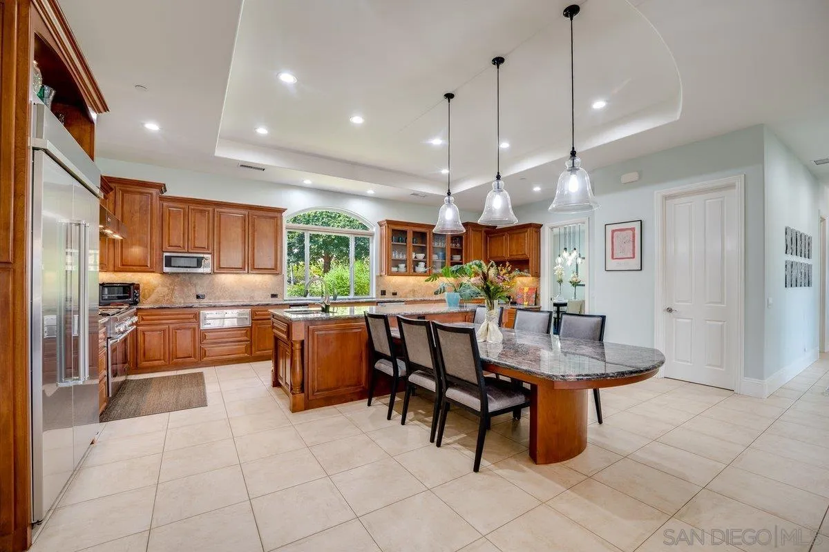 https://cdn.realtyfeed.com/cdn/127/260003405/4d10cb63819b530f633880350ab9bdda.webp