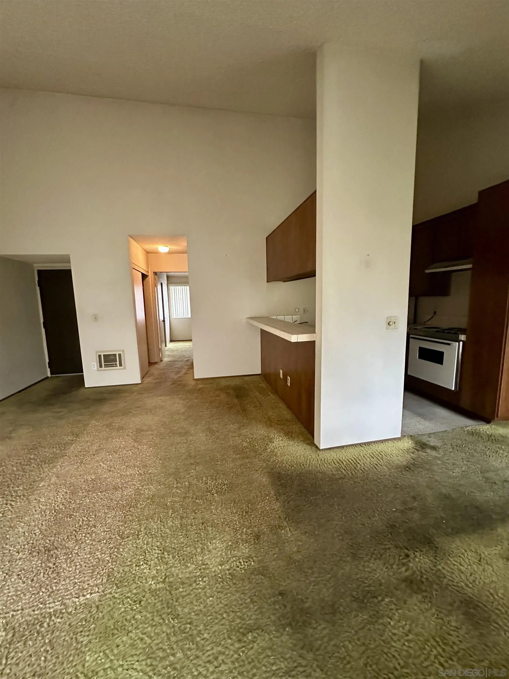 Photo #7: 260003409 Listing: Photo #7