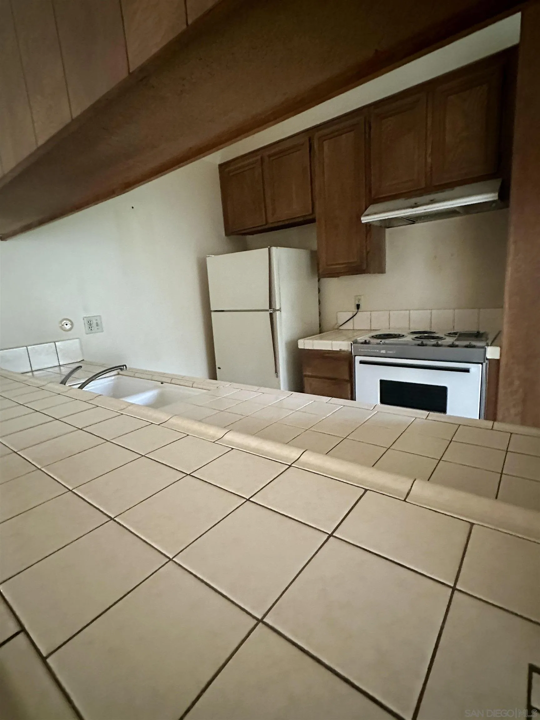 Photo #10: 260003409 Listing: Photo #10