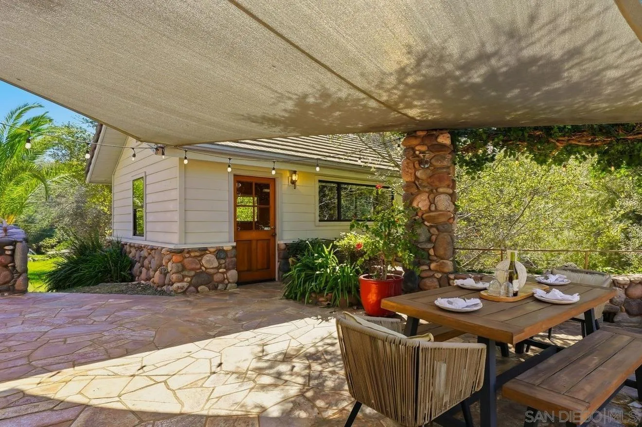 https://cdn.realtyfeed.com/cdn/127/260003414/42364e80798a0071d894aa36087d4c78.webp