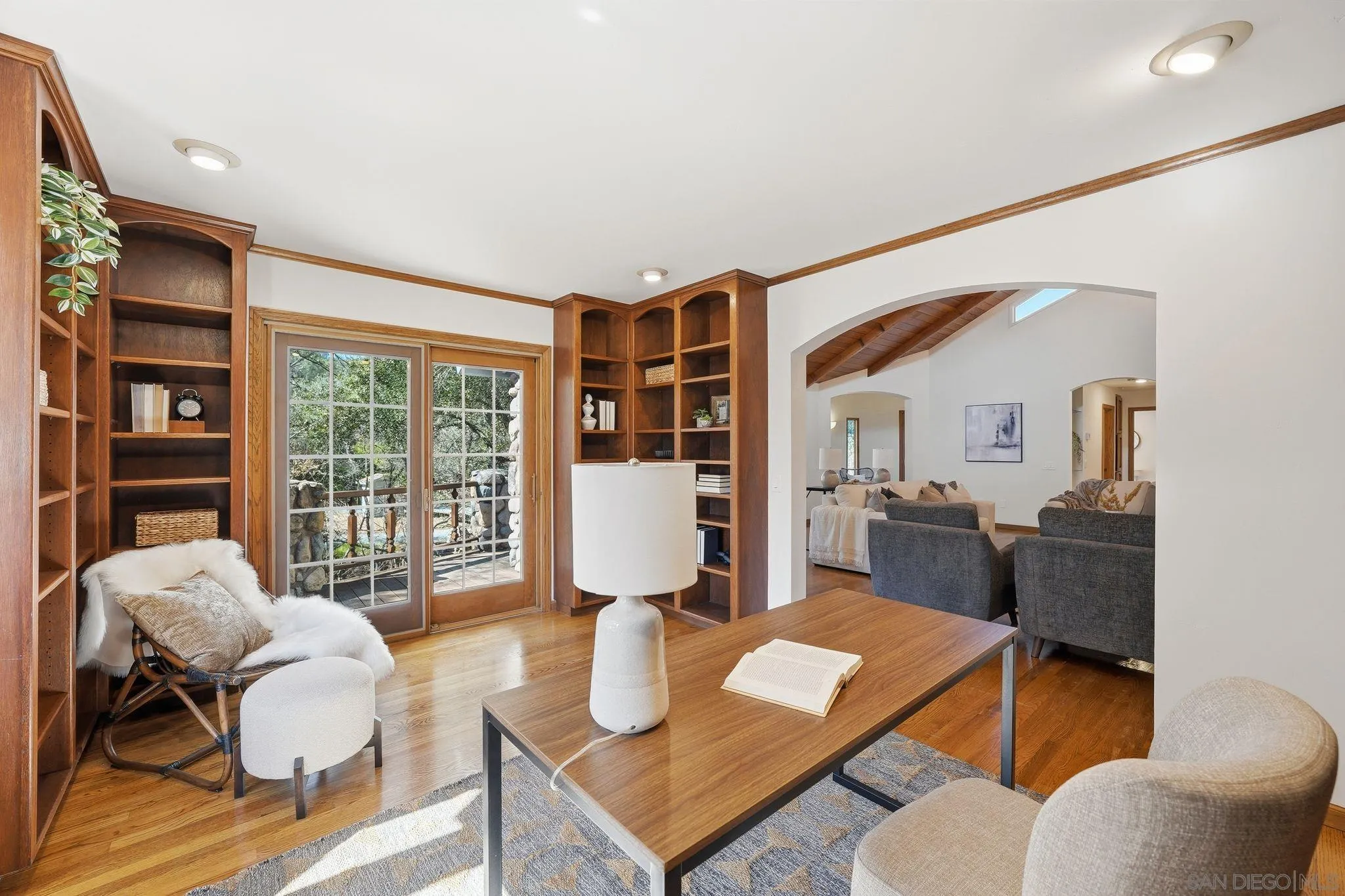 https://cdn.realtyfeed.com/cdn/127/260003414/9ab74384b9bc8bc7bd0fe9a245bda466.webp