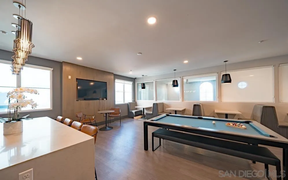https://cdn.realtyfeed.com/cdn/127/260003416/1df7b54a342ddcab118dd68d06f965df.webp