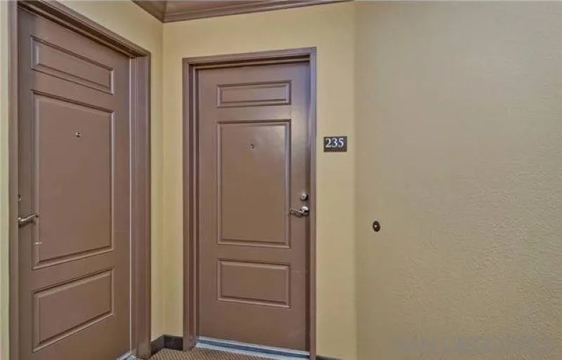 https://cdn.realtyfeed.com/cdn/127/260003416/d1727156af3d9a733341ebfde1c65739.webp