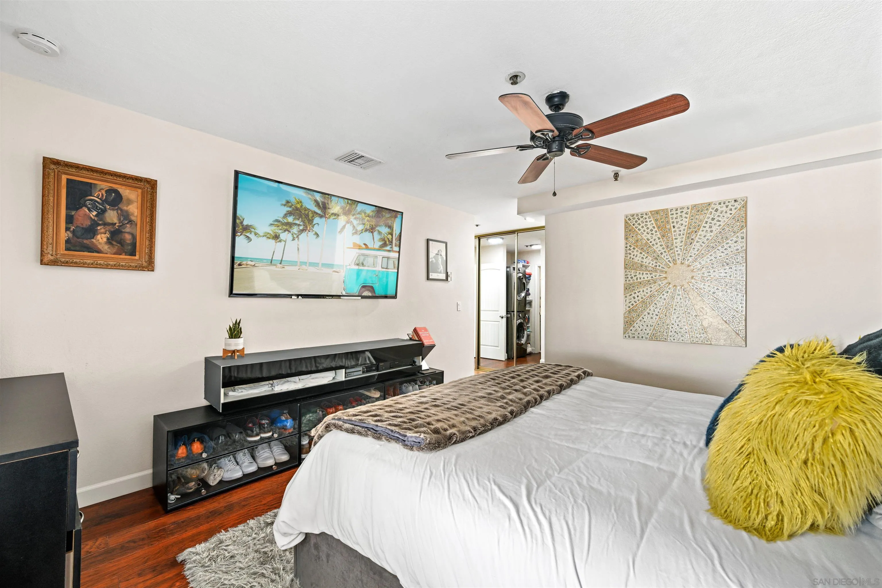 https://cdn.realtyfeed.com/cdn/127/260003419/533e6f4549b5b244ea0a1332ede163d1.webp