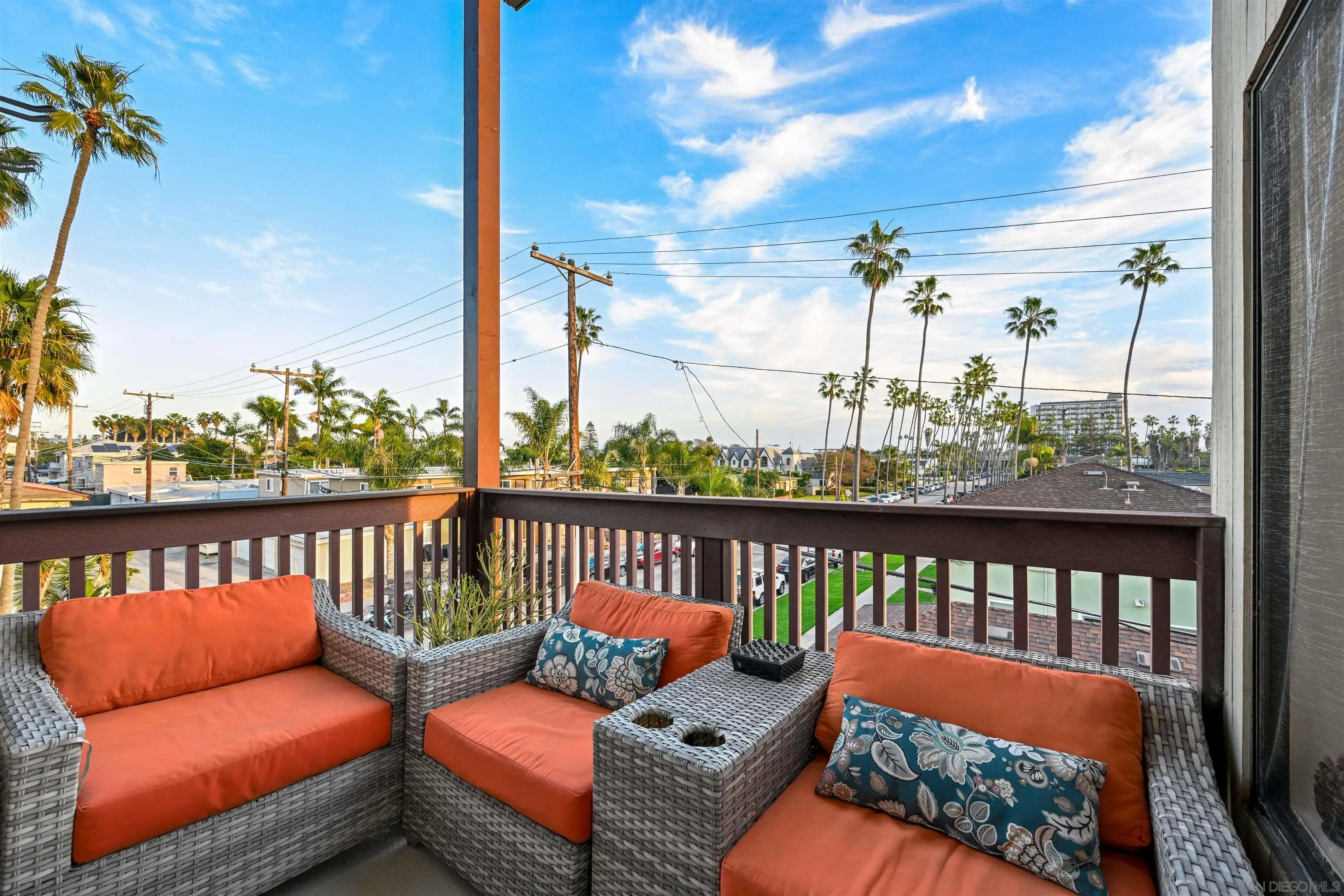 https://cdn.realtyfeed.com/cdn/127/260003419/da78d93a10d4605684d8c5483af8bb70.webp