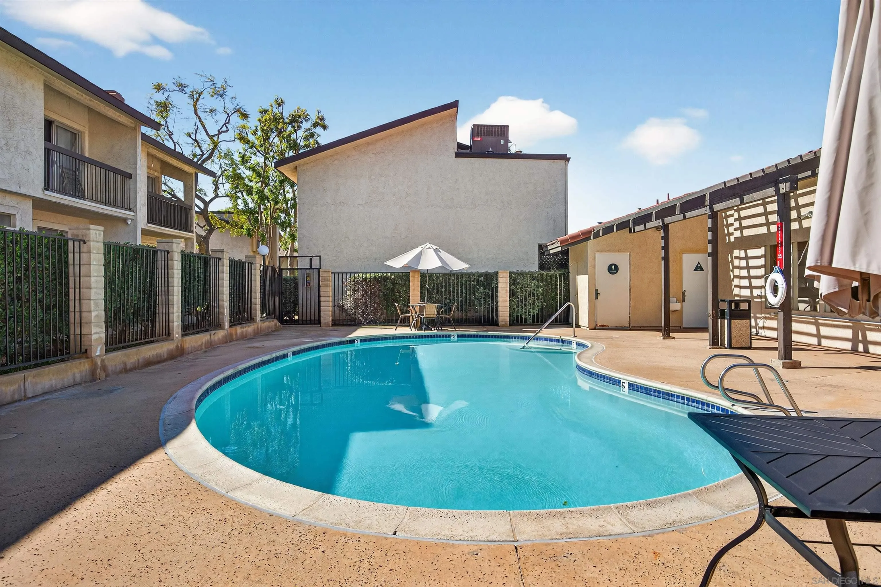 Photo #48: 260003420 Listing: Photo #48