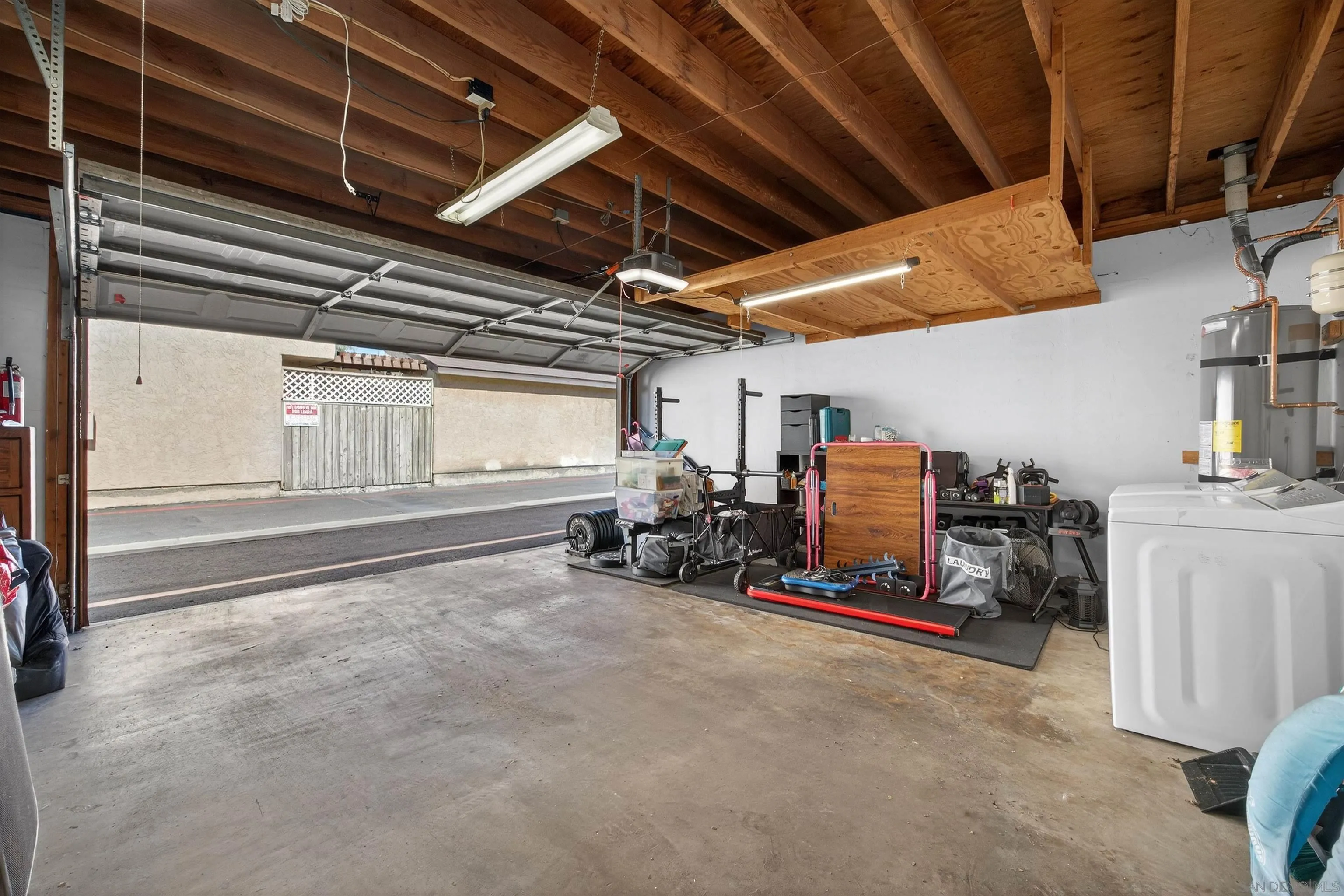 Photo #38: 260003420 Listing: Photo #38