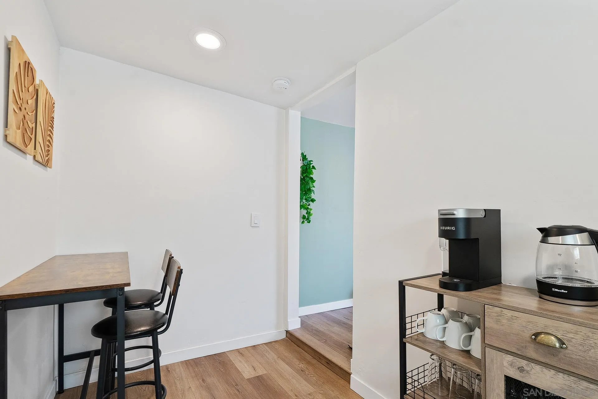 https://cdn.realtyfeed.com/cdn/127/260003422/acfa36c71290bee665f2a5f379002ad6.webp