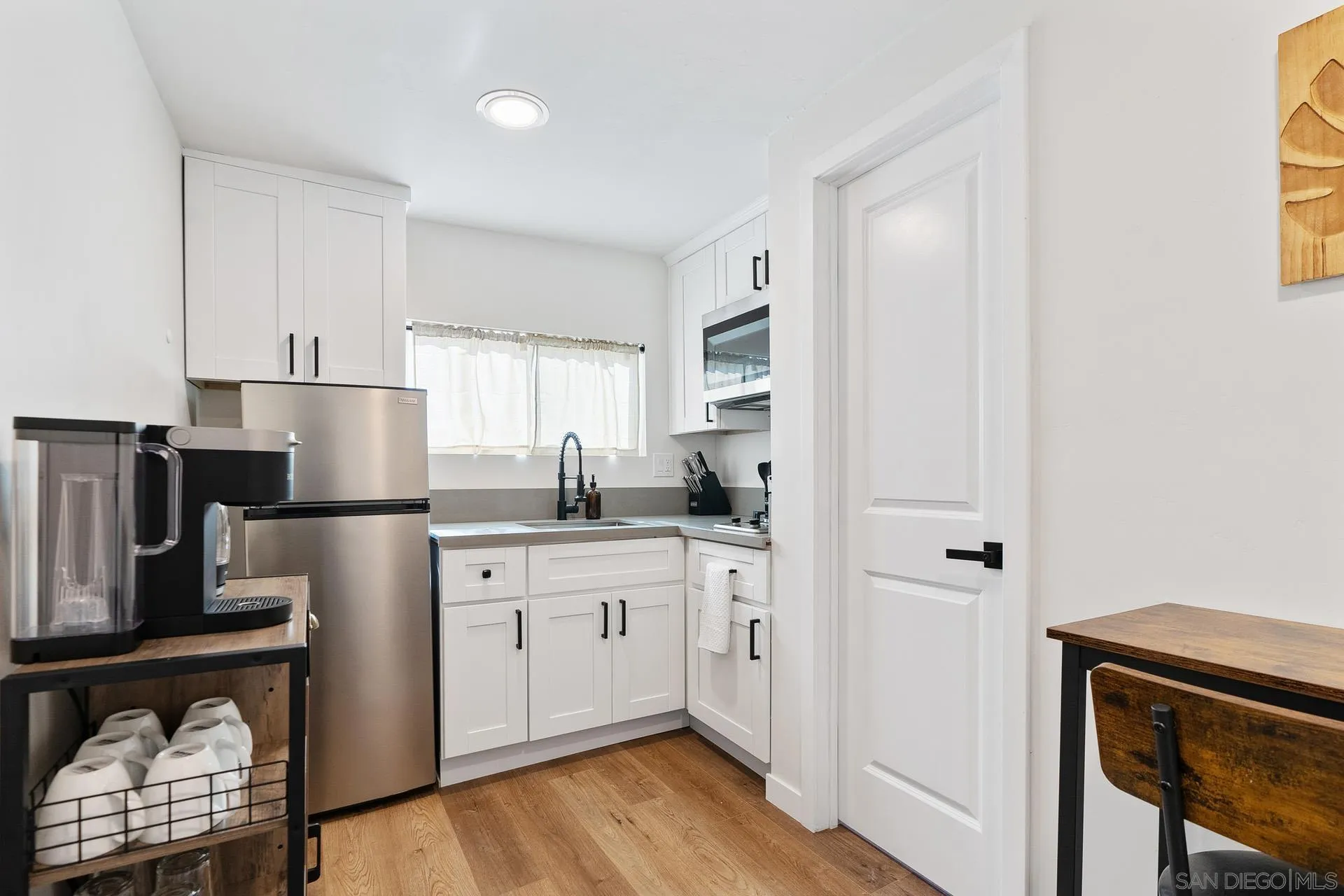 https://cdn.realtyfeed.com/cdn/127/260003422/e78c2482ab53e15f585205ed1790950c.webp