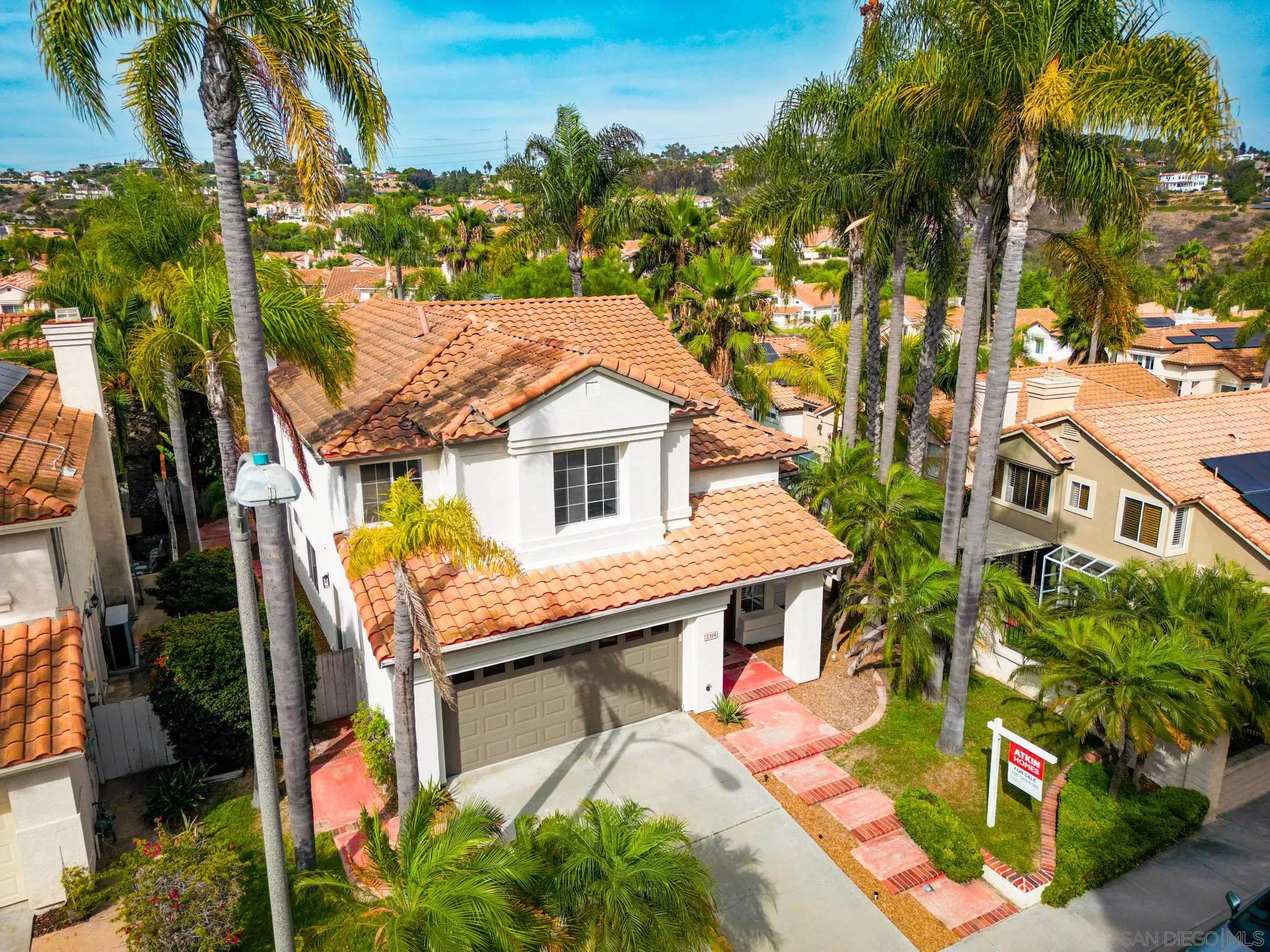https://cdn.realtyfeed.com/cdn/127/260003424/39384278f03f534e90f0363201f1d1dc.webp