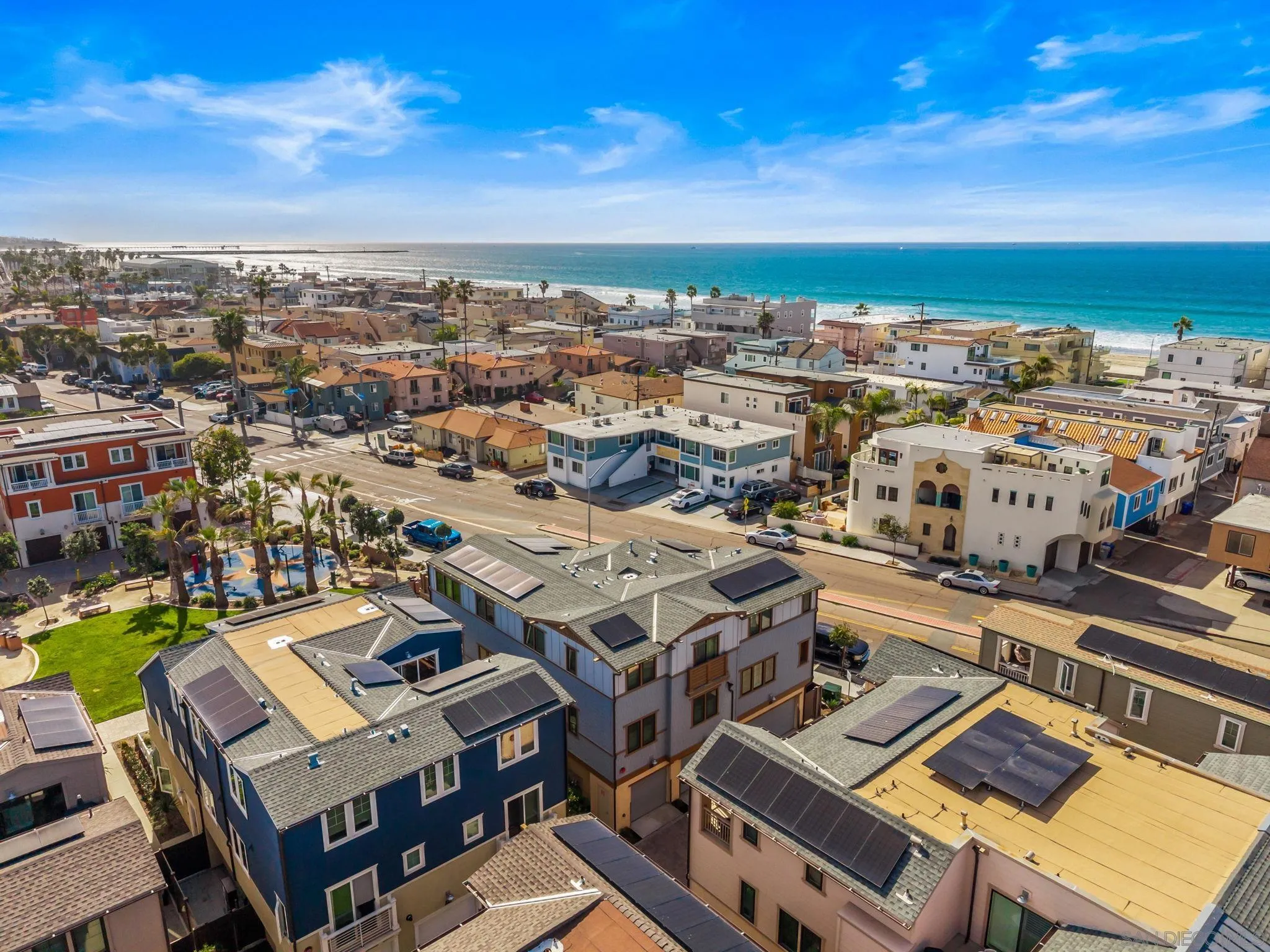 https://cdn.realtyfeed.com/cdn/127/260003426/9d1d44381a177677e2e9fceb11bbe322.webp