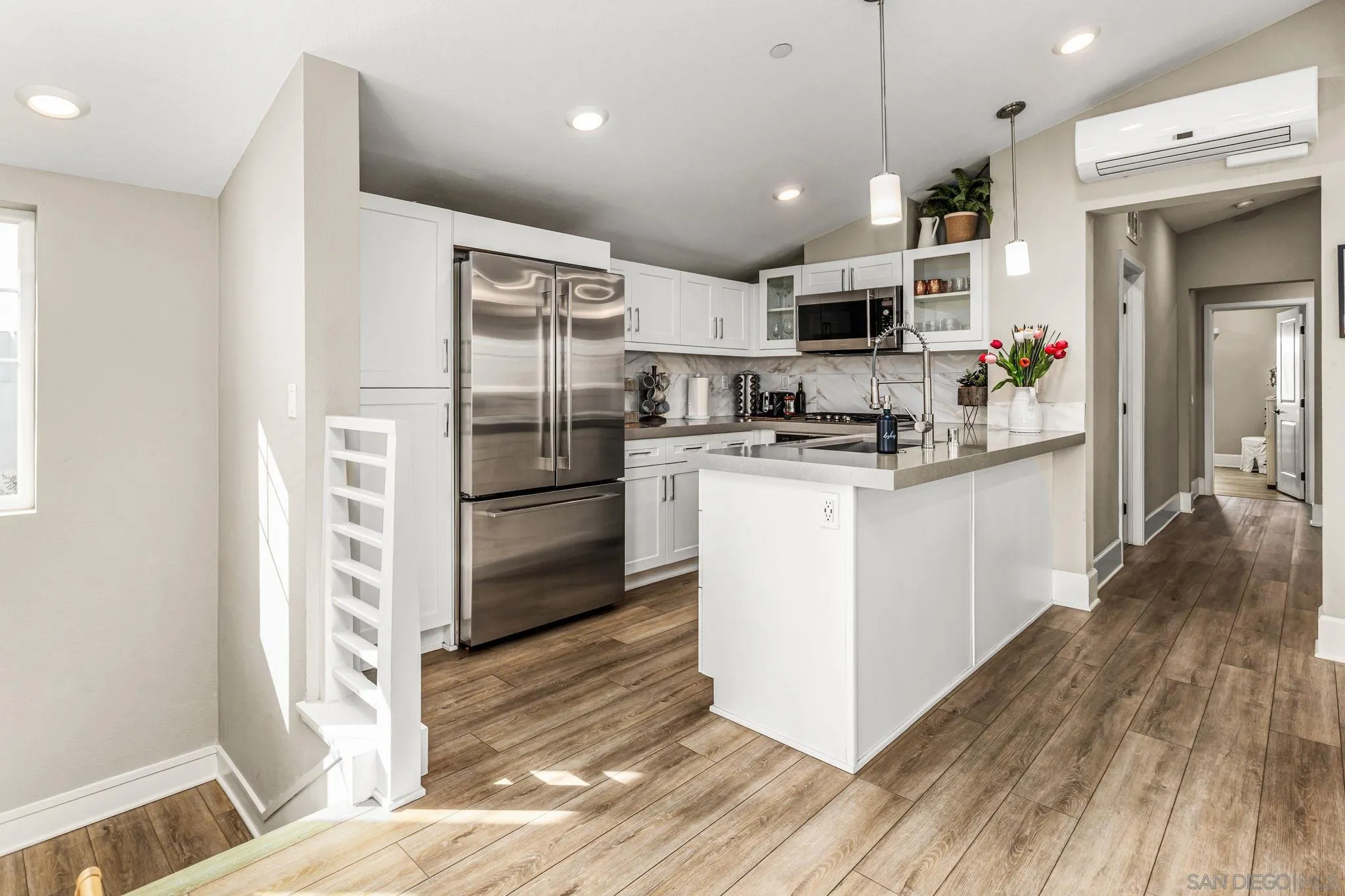 https://cdn.realtyfeed.com/cdn/127/260003426/b9a25ab50e2be670c3524d0b13947e29.webp
