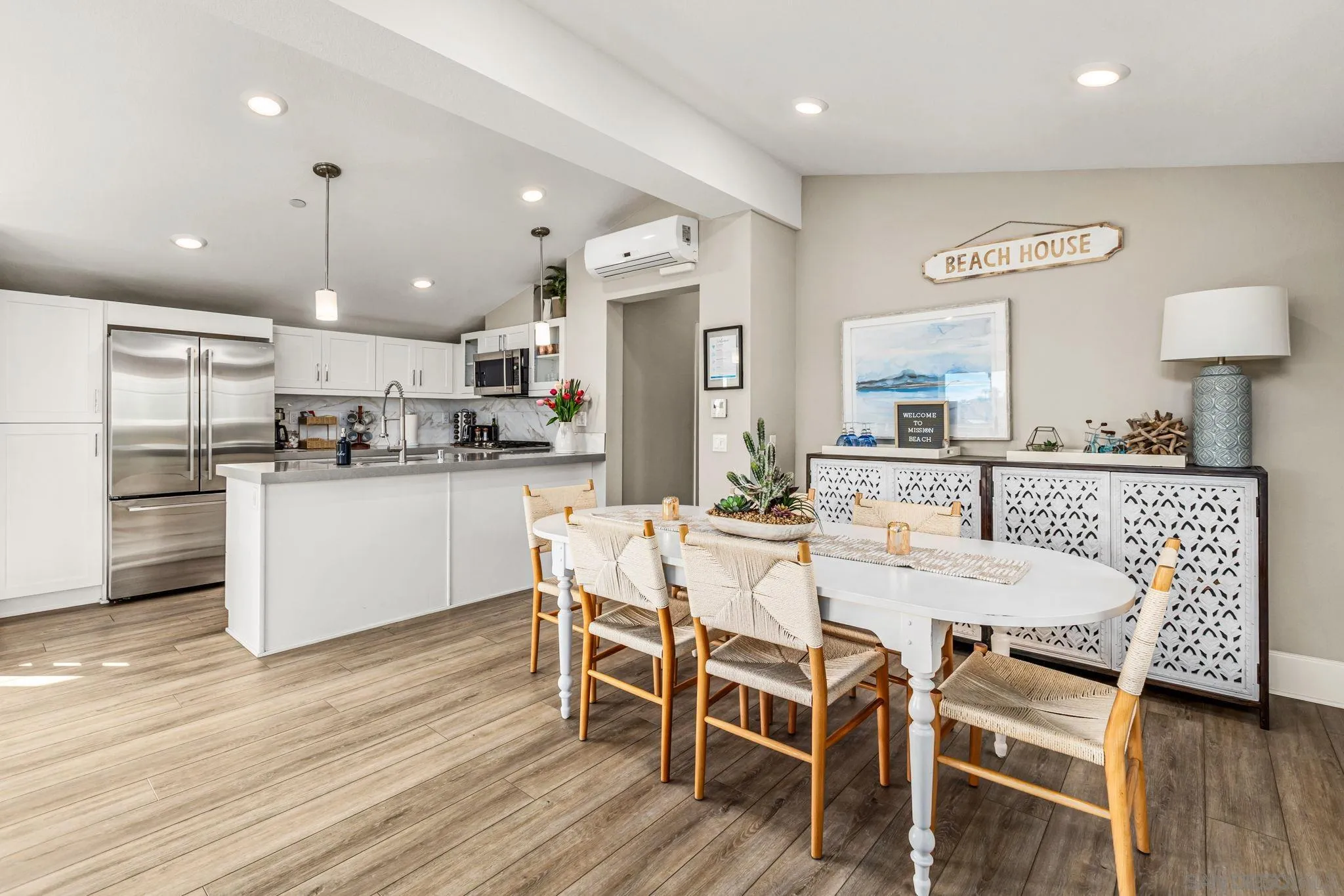 https://cdn.realtyfeed.com/cdn/127/260003426/c935b8a02b03843ff02472752cfd0f1d.webp