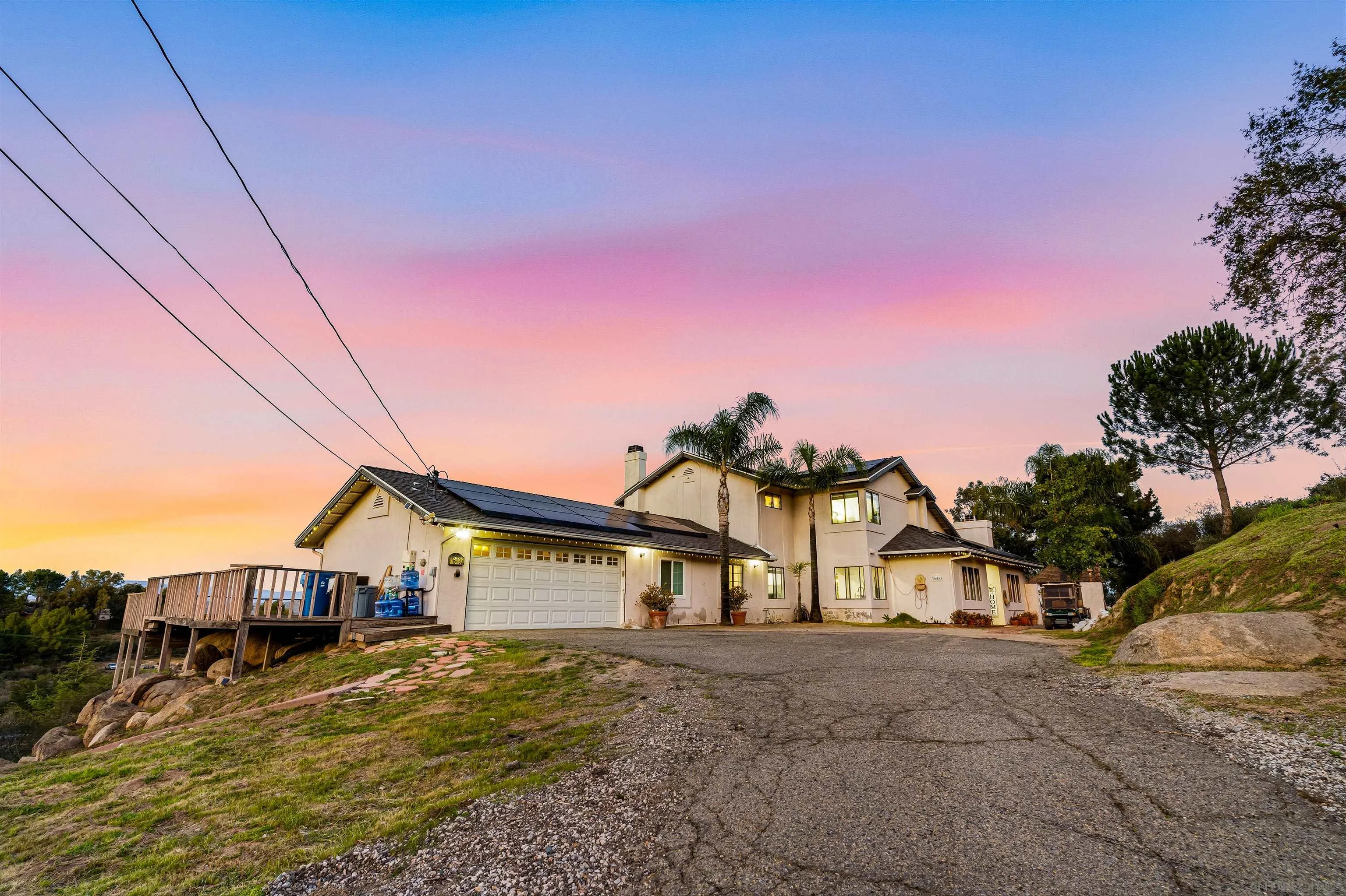 https://cdn.realtyfeed.com/cdn/127/260003429/02940703cb0f109ae964b97a6fcccb42.webp