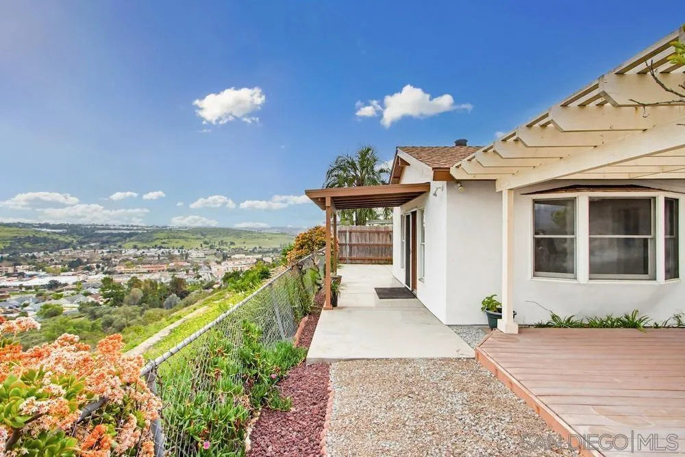 https://cdn.realtyfeed.com/cdn/127/260003430/26058ac3c8bf9ff966913c533a298767.webp