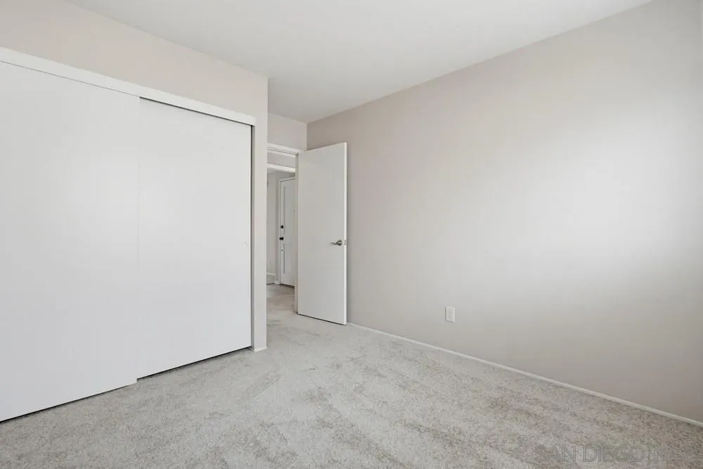 https://cdn.realtyfeed.com/cdn/127/260003430/60064818e0c20fd830efd9323bf7c105.webp