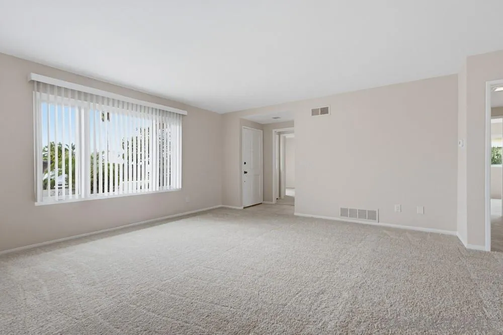 https://cdn.realtyfeed.com/cdn/127/260003430/c9b13bfe3a5c5d0ad35f634ba0b783f1.webp