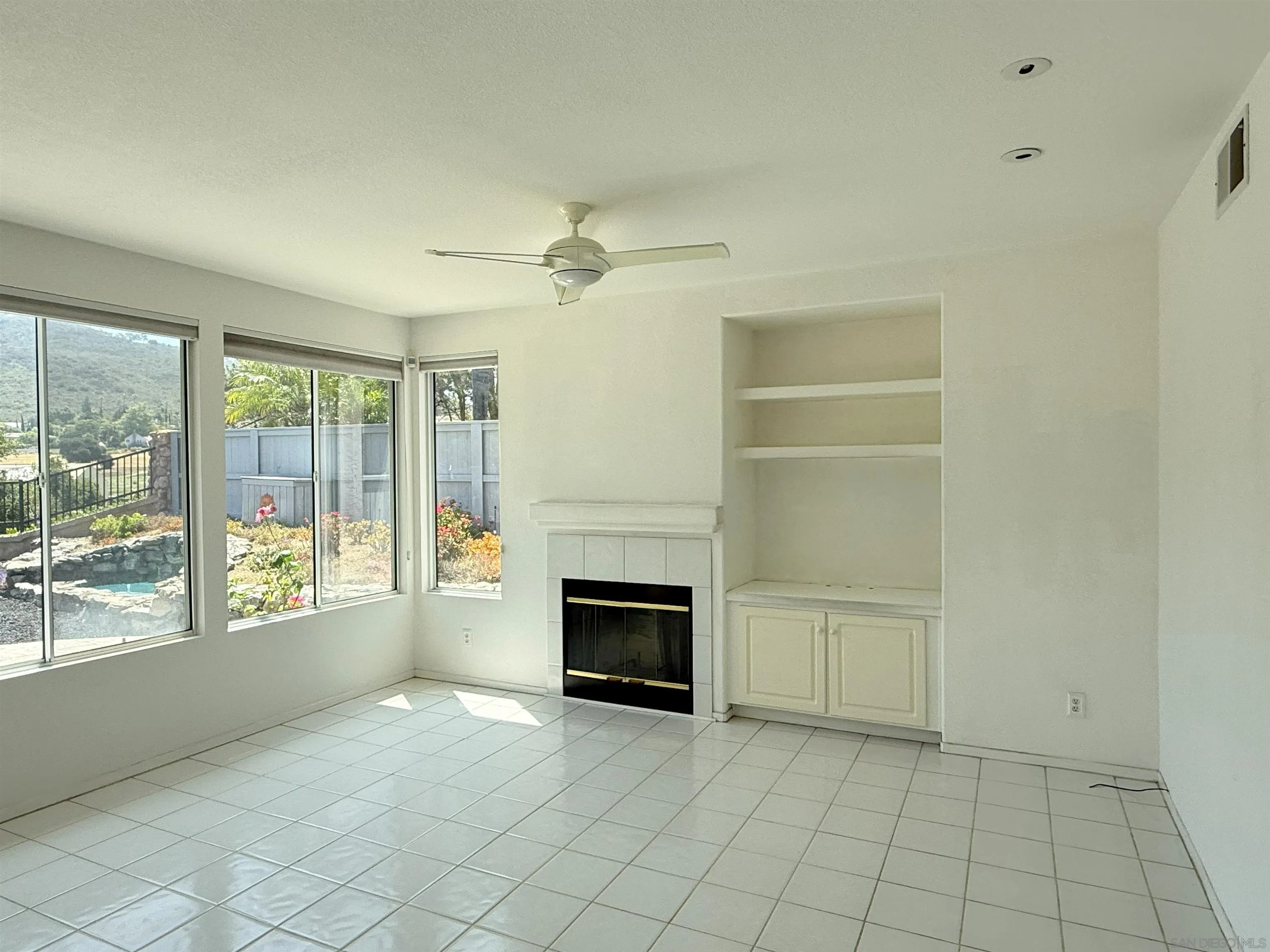 https://cdn.realtyfeed.com/cdn/127/260003431/1f7fc864a41aad476570dcfac3b88268.webp