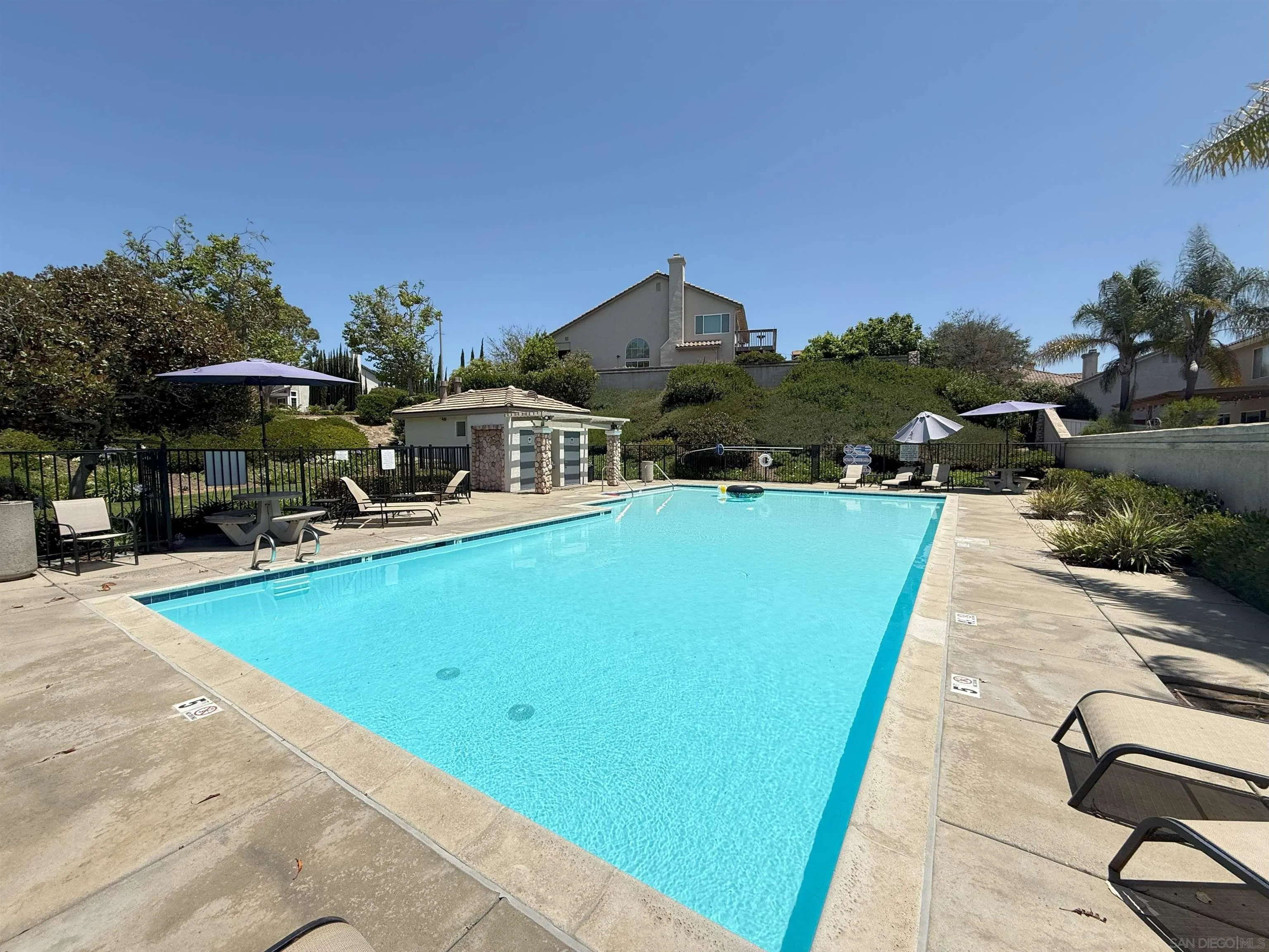 https://cdn.realtyfeed.com/cdn/127/260003431/2d47e285c2394c073991778086cf699f.webp