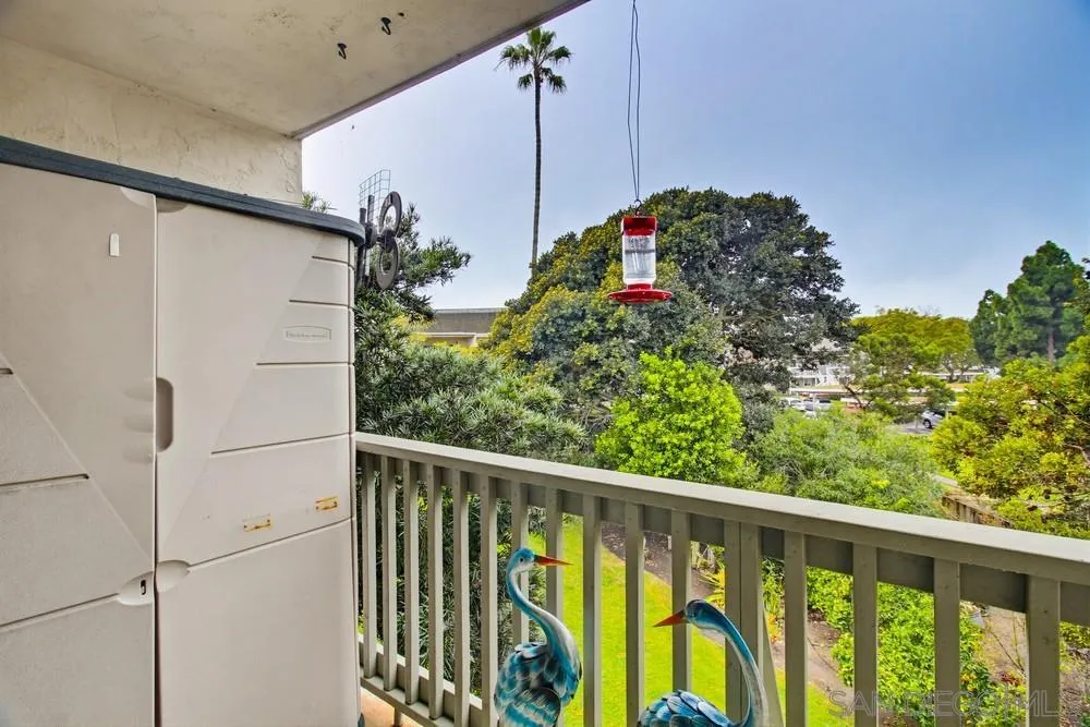 https://cdn.realtyfeed.com/cdn/127/260003433/518b0050c3d9960291e822696bf528b5.webp