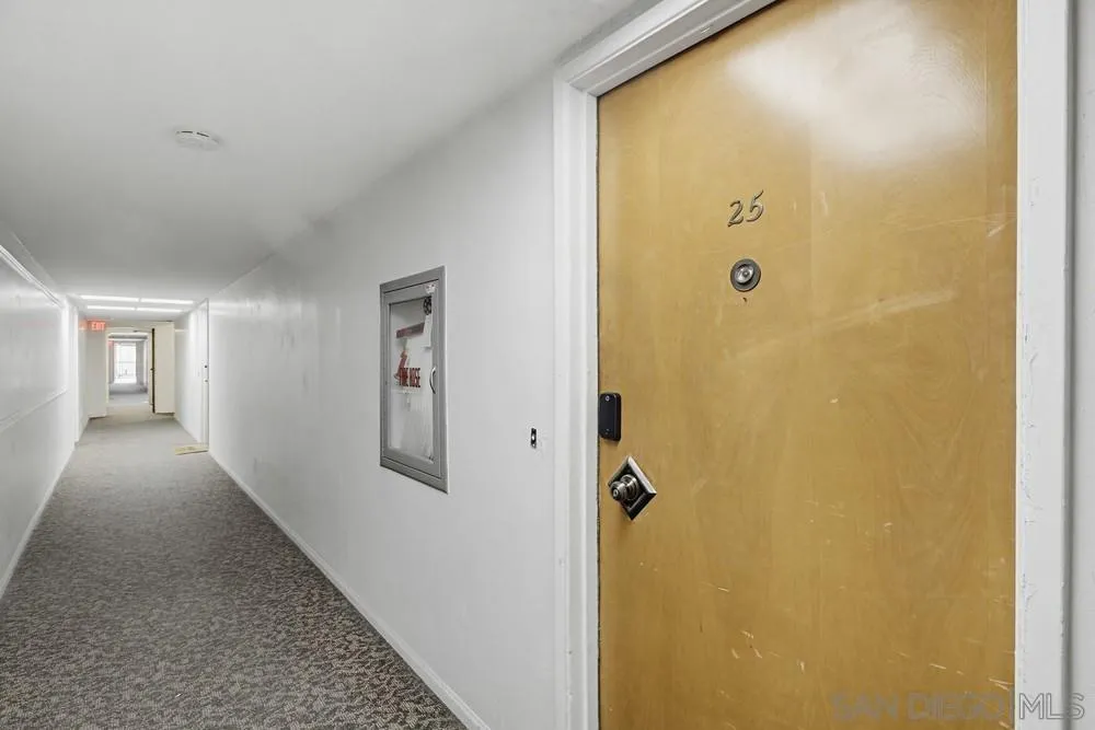 https://cdn.realtyfeed.com/cdn/127/260003433/af525e1ed884f9f272f8627098e11626.webp