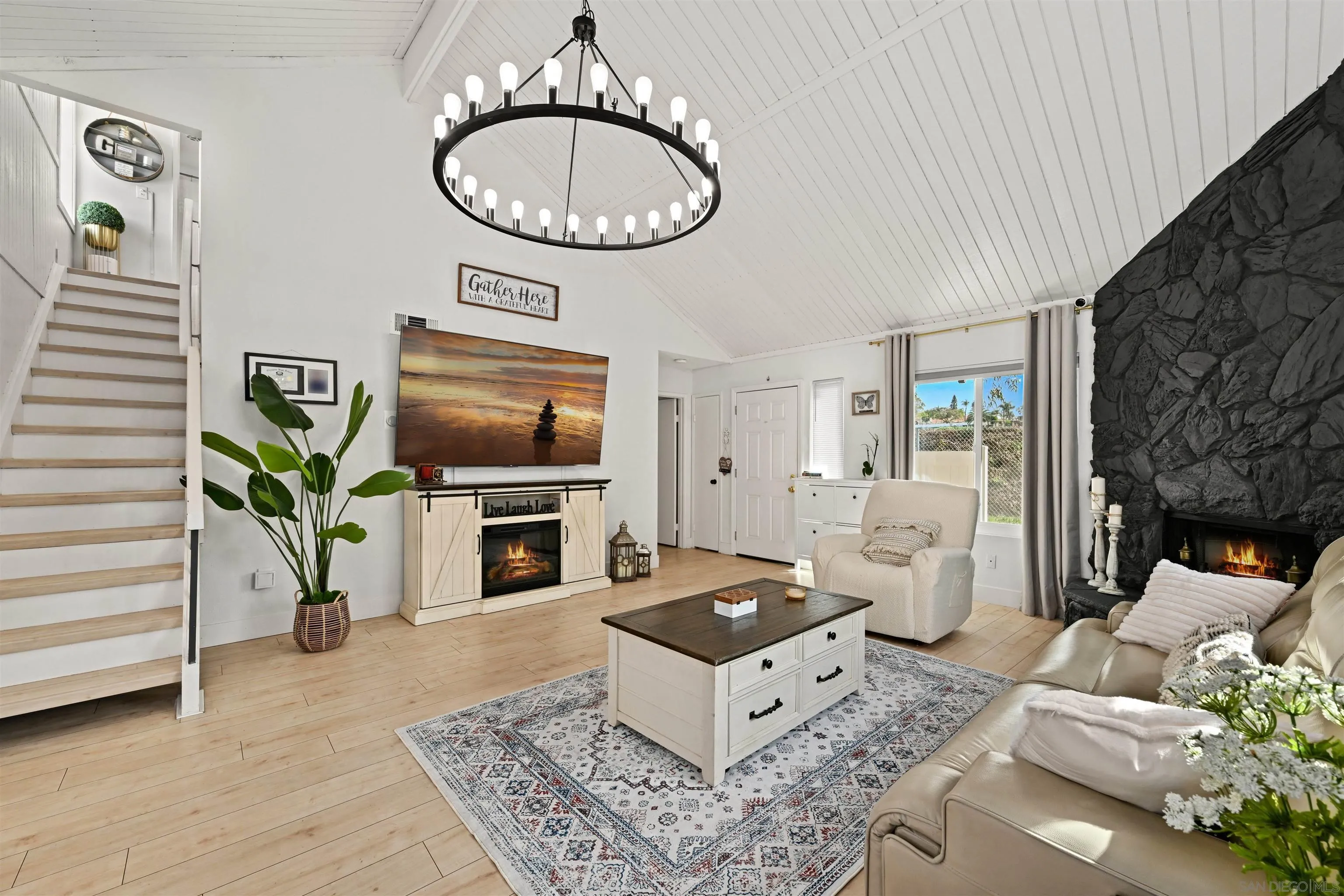 https://cdn.realtyfeed.com/cdn/127/260003438/e050a82f7a67519838675634cd307662.webp