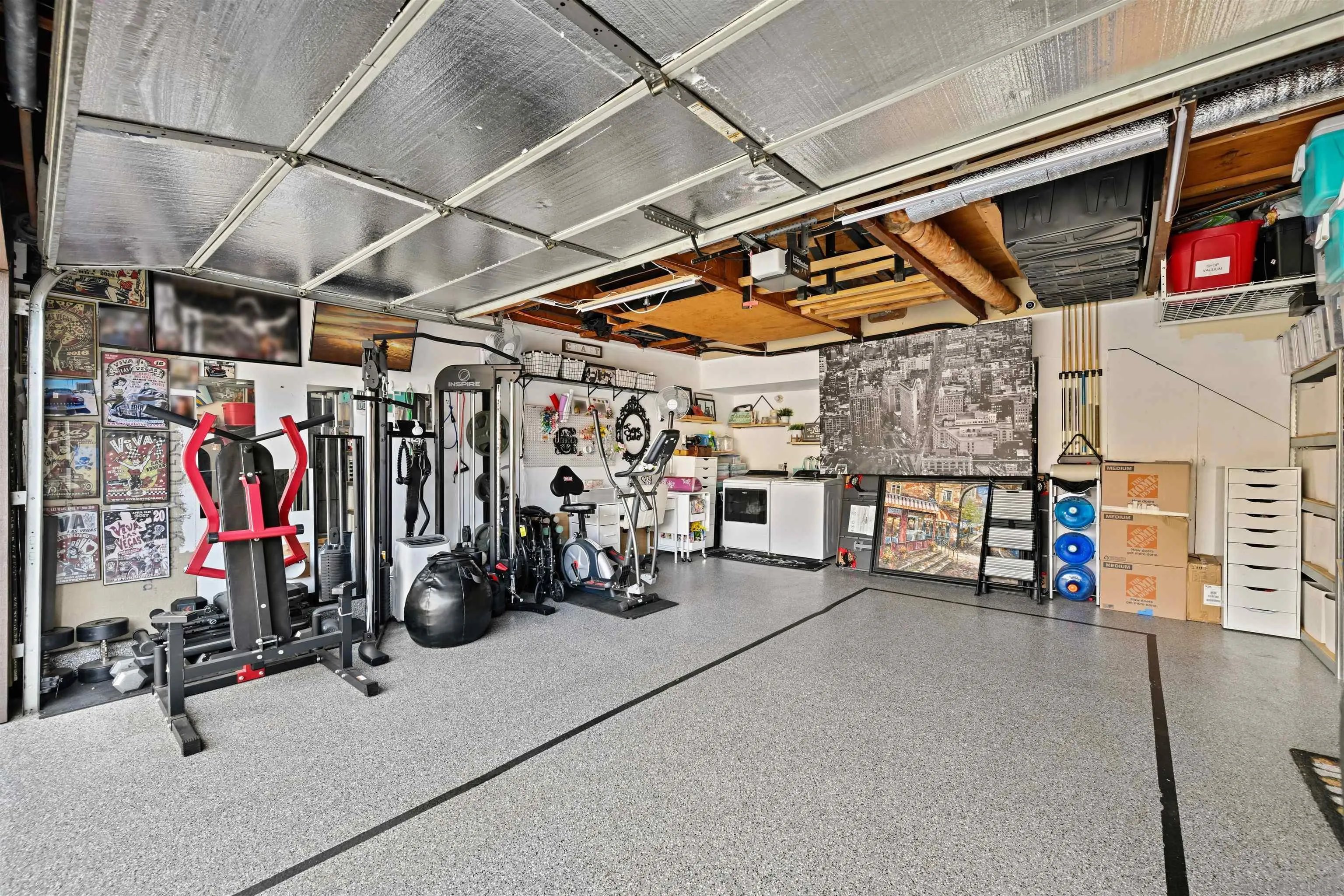 https://cdn.realtyfeed.com/cdn/127/260003438/f73413fcba6c9de662ac4de02481a7ae.webp