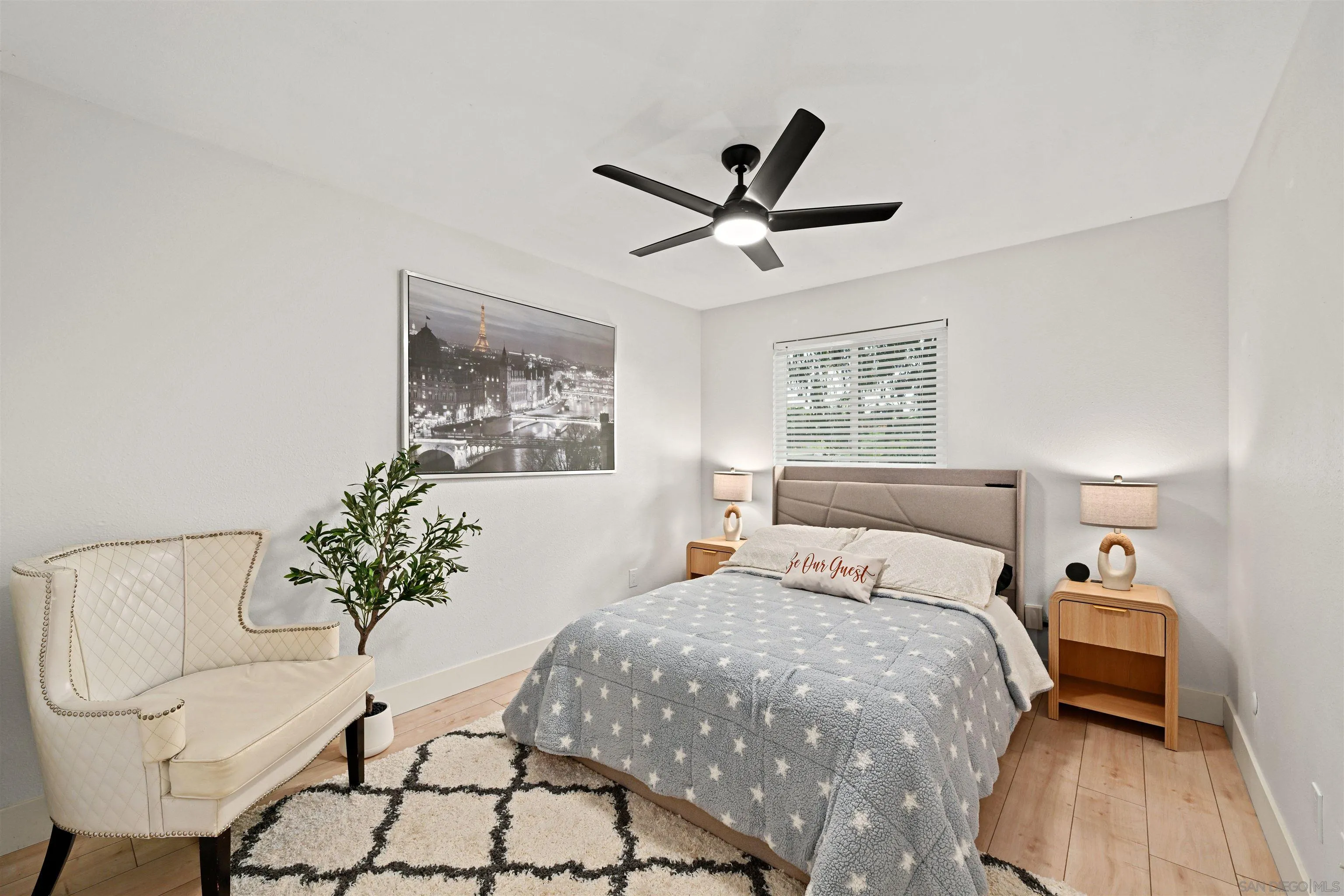https://cdn.realtyfeed.com/cdn/127/260003438/f772b9e4561abb3195dd77510b1277db.webp