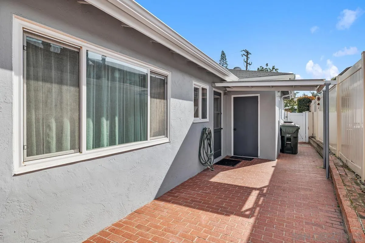 https://cdn.realtyfeed.com/cdn/127/260003439/7a995b997d76666c9b07d3715687ae6f.webp