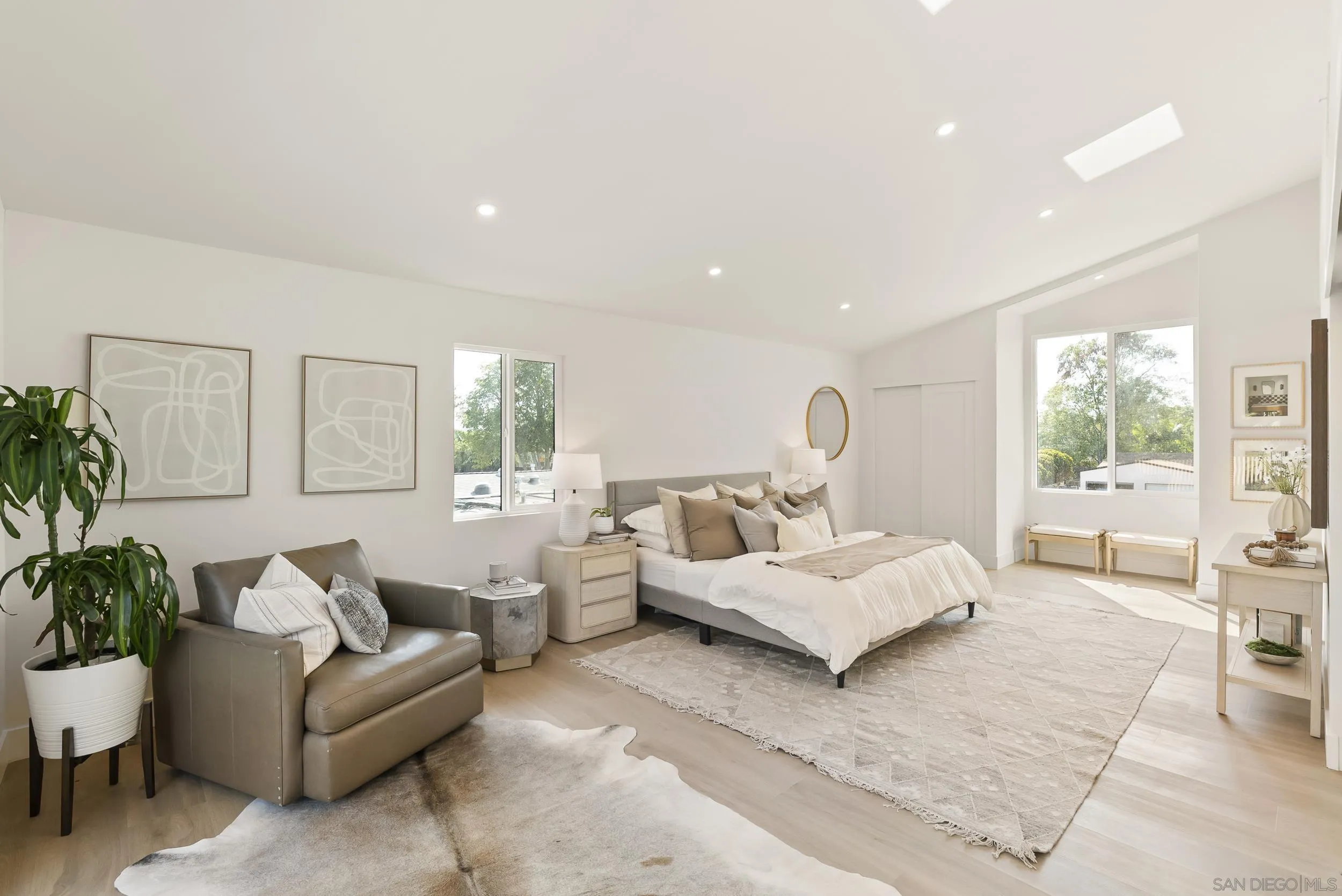 https://cdn.realtyfeed.com/cdn/127/260003441/04b8ad2c9868b2f5d18d820a01b22668.webp