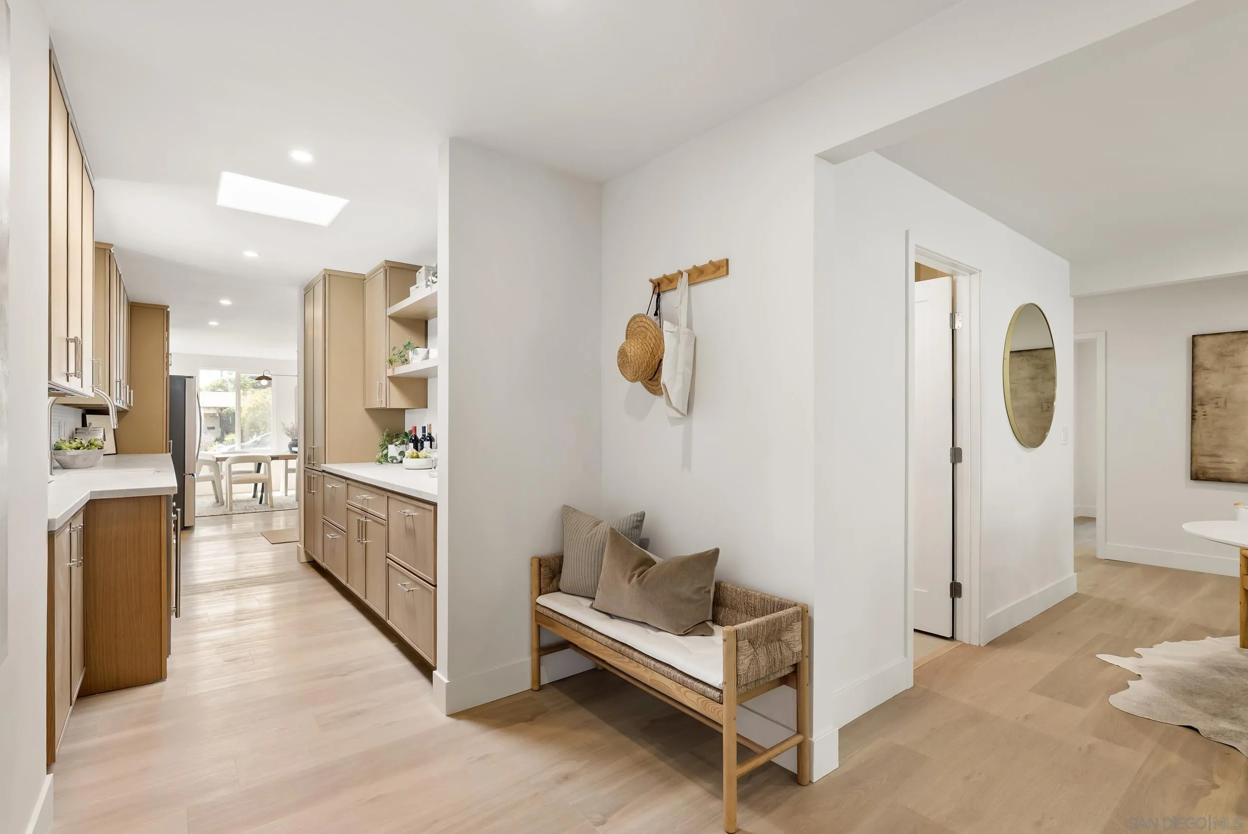 https://cdn.realtyfeed.com/cdn/127/260003441/6b28bbe9da270e417be4a774aaf7b903.webp