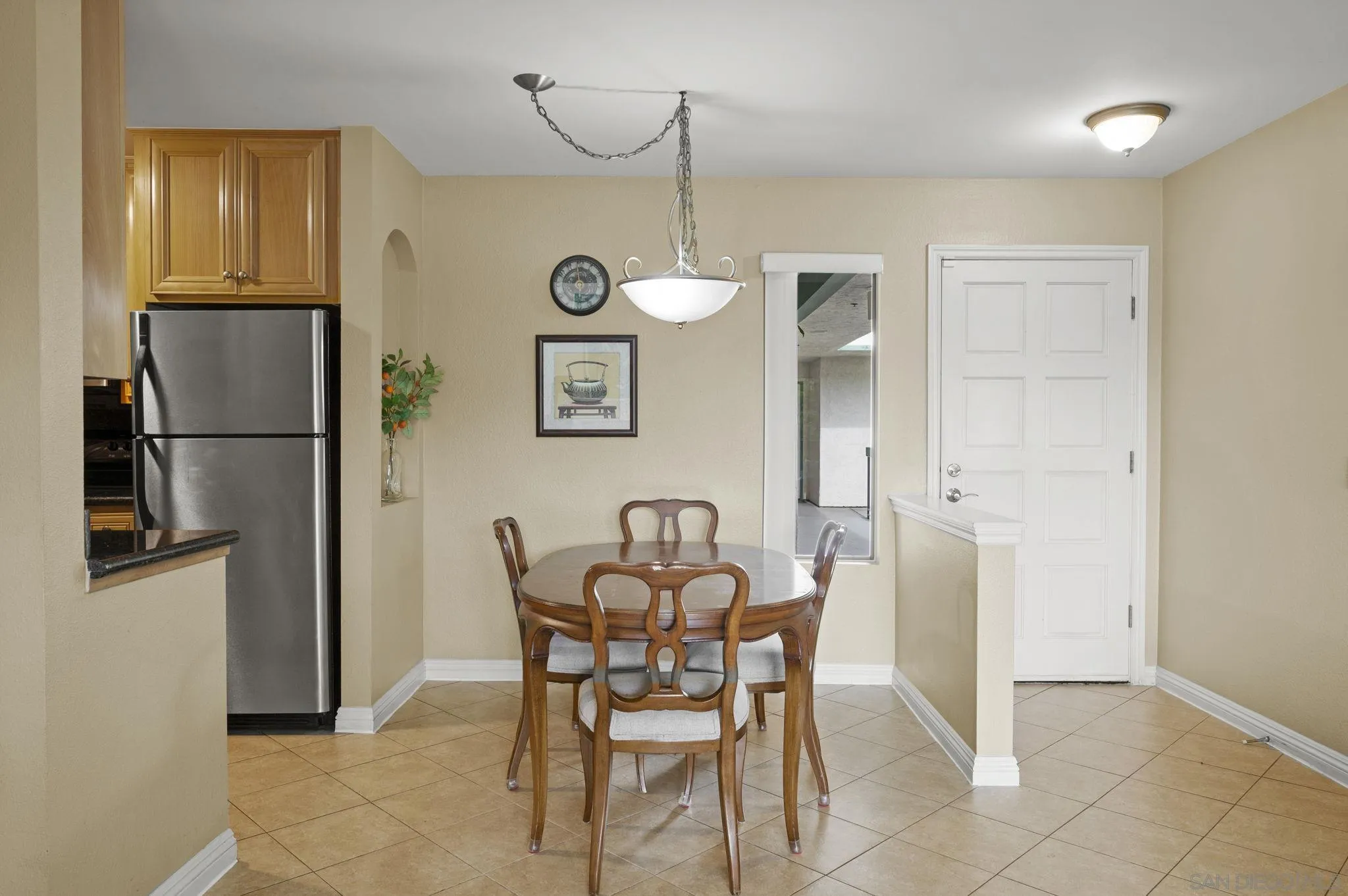 https://cdn.realtyfeed.com/cdn/127/260003444/313382c8e1f1acba0c40f1cf90030a5f.webp