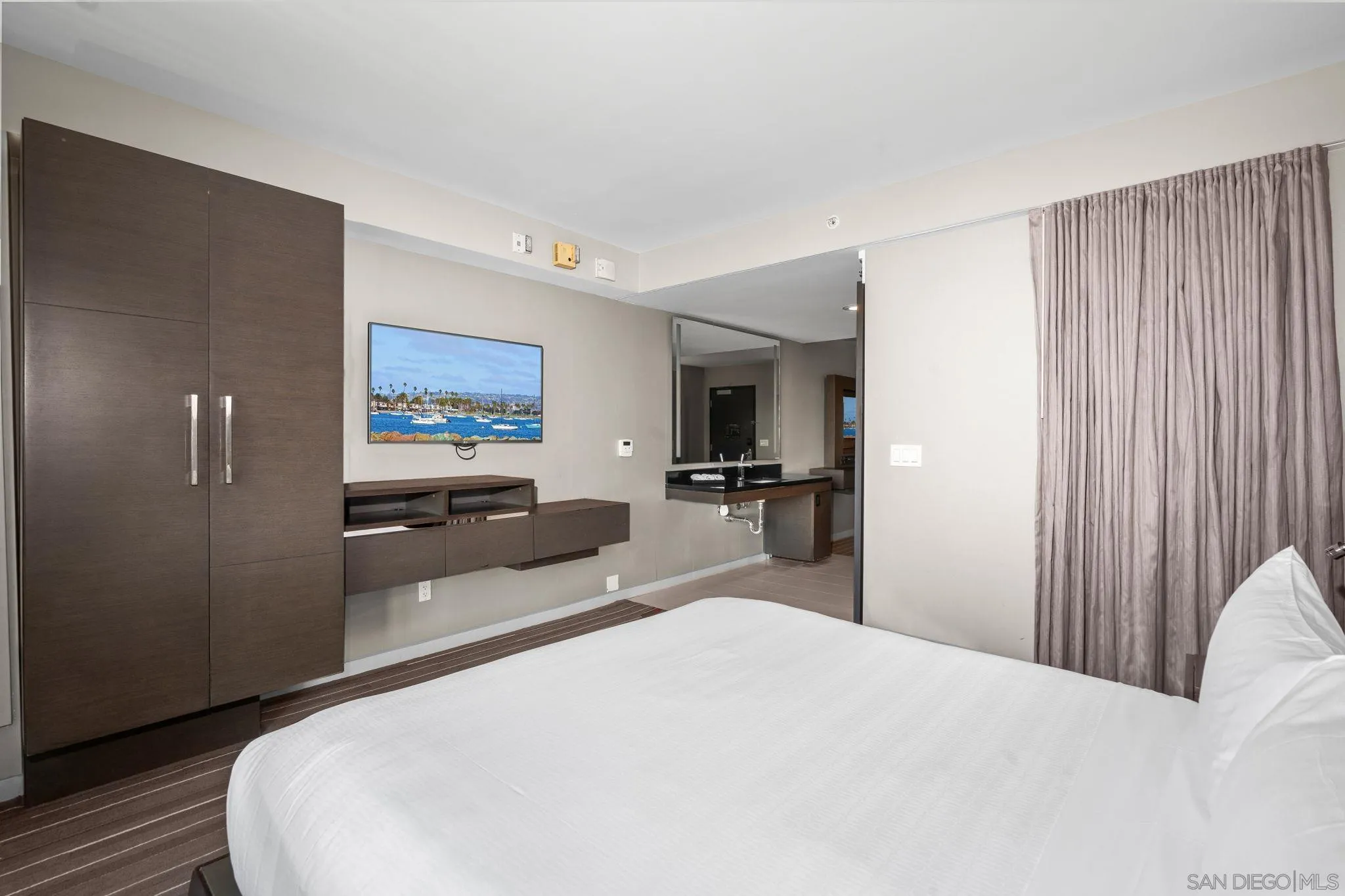 Photo #16: 260003446 Listing: Photo #16