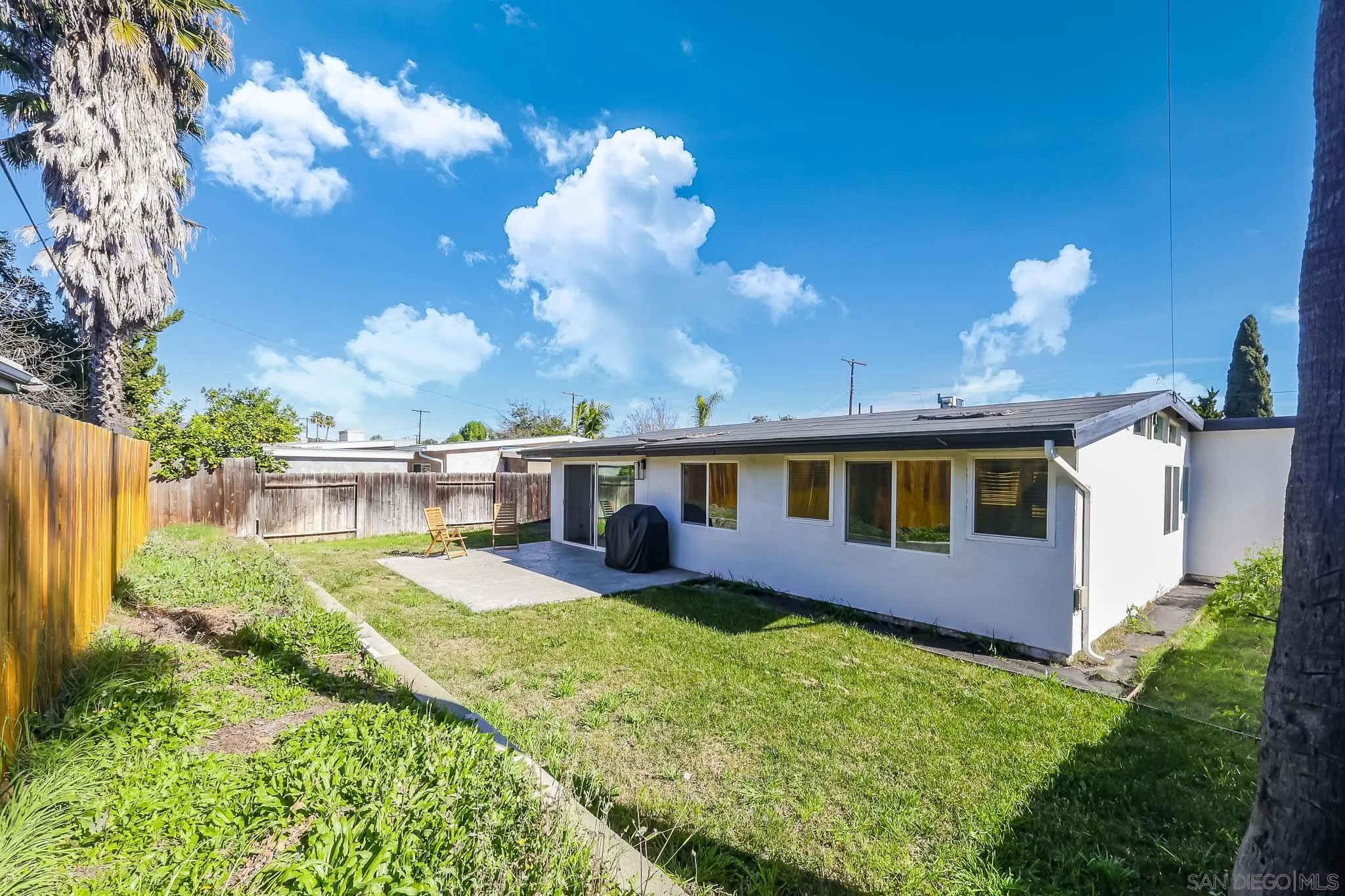 https://cdn.realtyfeed.com/cdn/127/260003447/be6d93c93add92ad0657f41cce26c534.webp