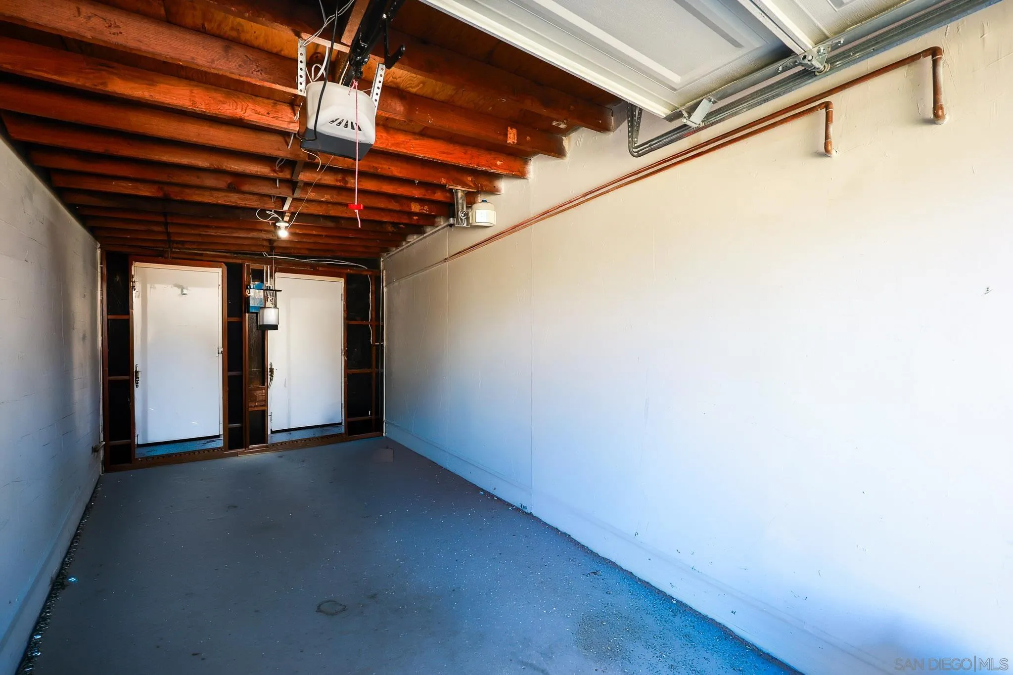 https://cdn.realtyfeed.com/cdn/127/260003447/ee5018553e9ee62cf38563cb3830c771.webp