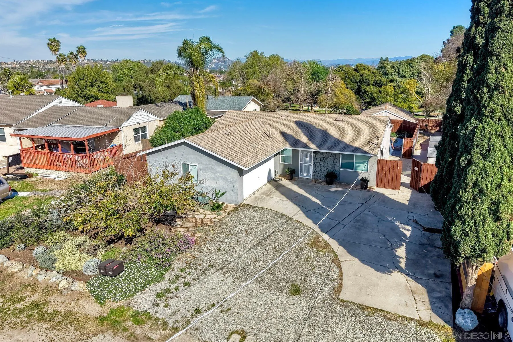https://cdn.realtyfeed.com/cdn/127/260003451/161c5527280d0a1b99a1b1c39af3b79b.webp