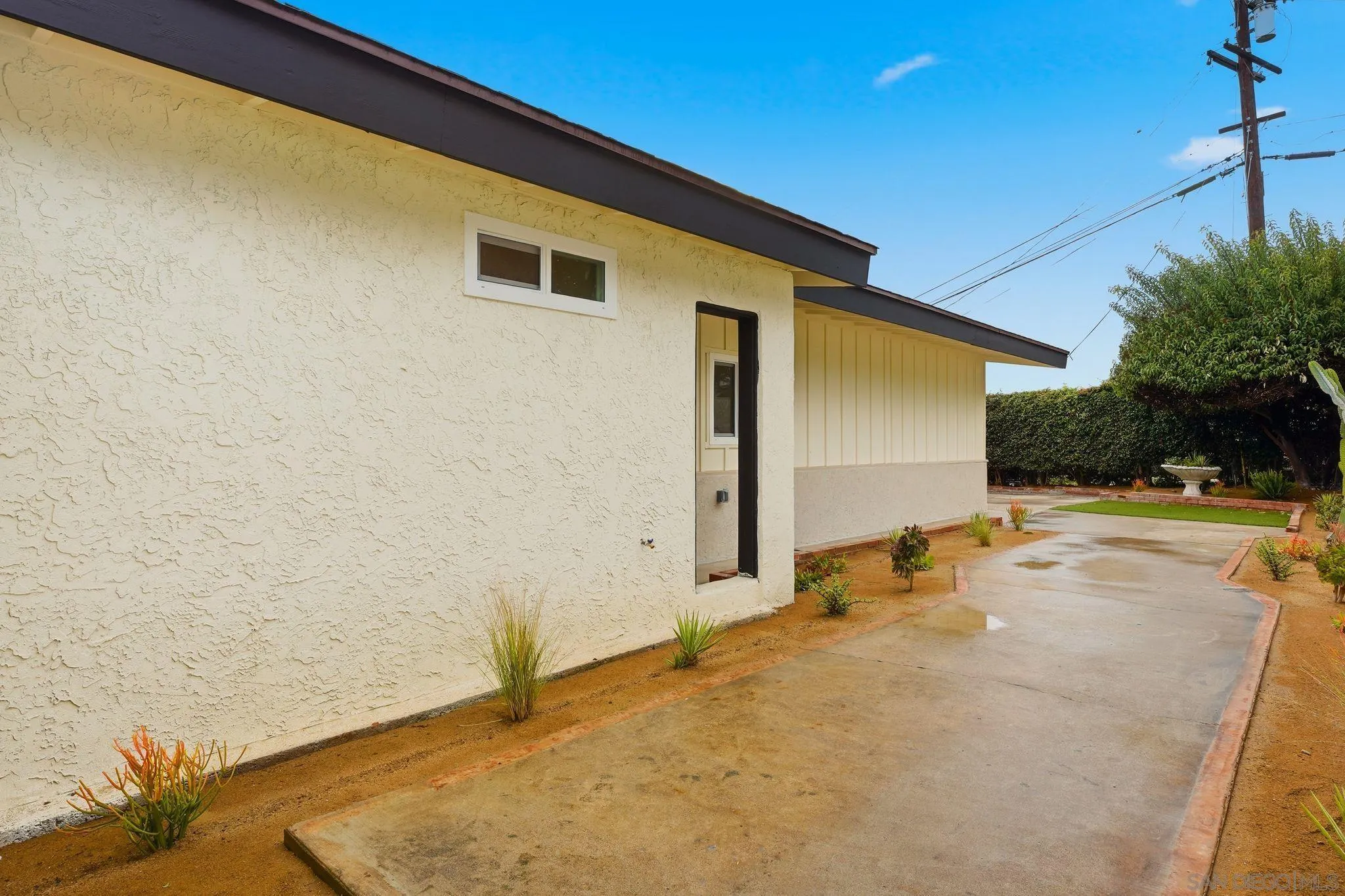 https://cdn.realtyfeed.com/cdn/127/260003456/b15f31b4c3c814654e21892a6846dbd5.webp